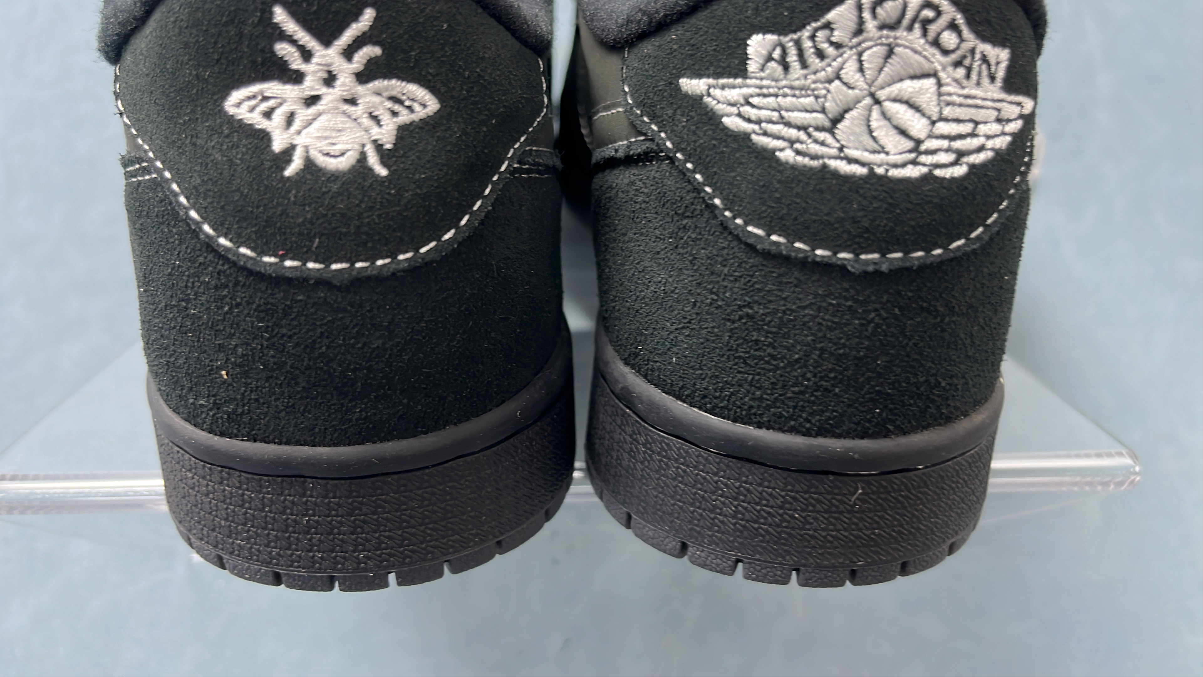 Nike Air Jordan 1 Low OG Olive White Black Sneakers