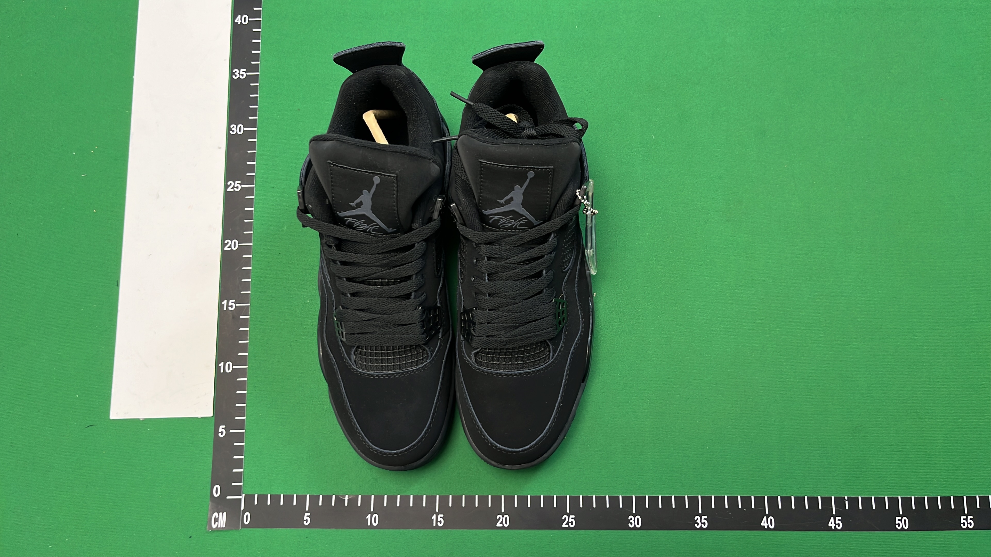 Air Jordan 4 Retro 'Olive' White Black Green Sneakers