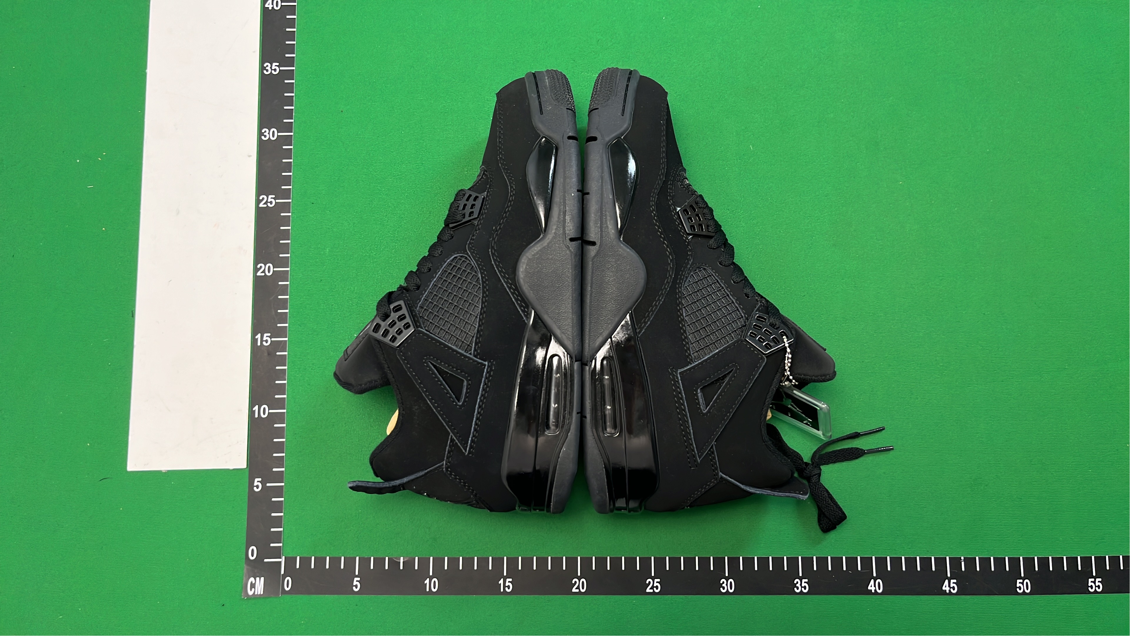 Air Jordan 4 Retro 'Olive' White Black Green Sneakers