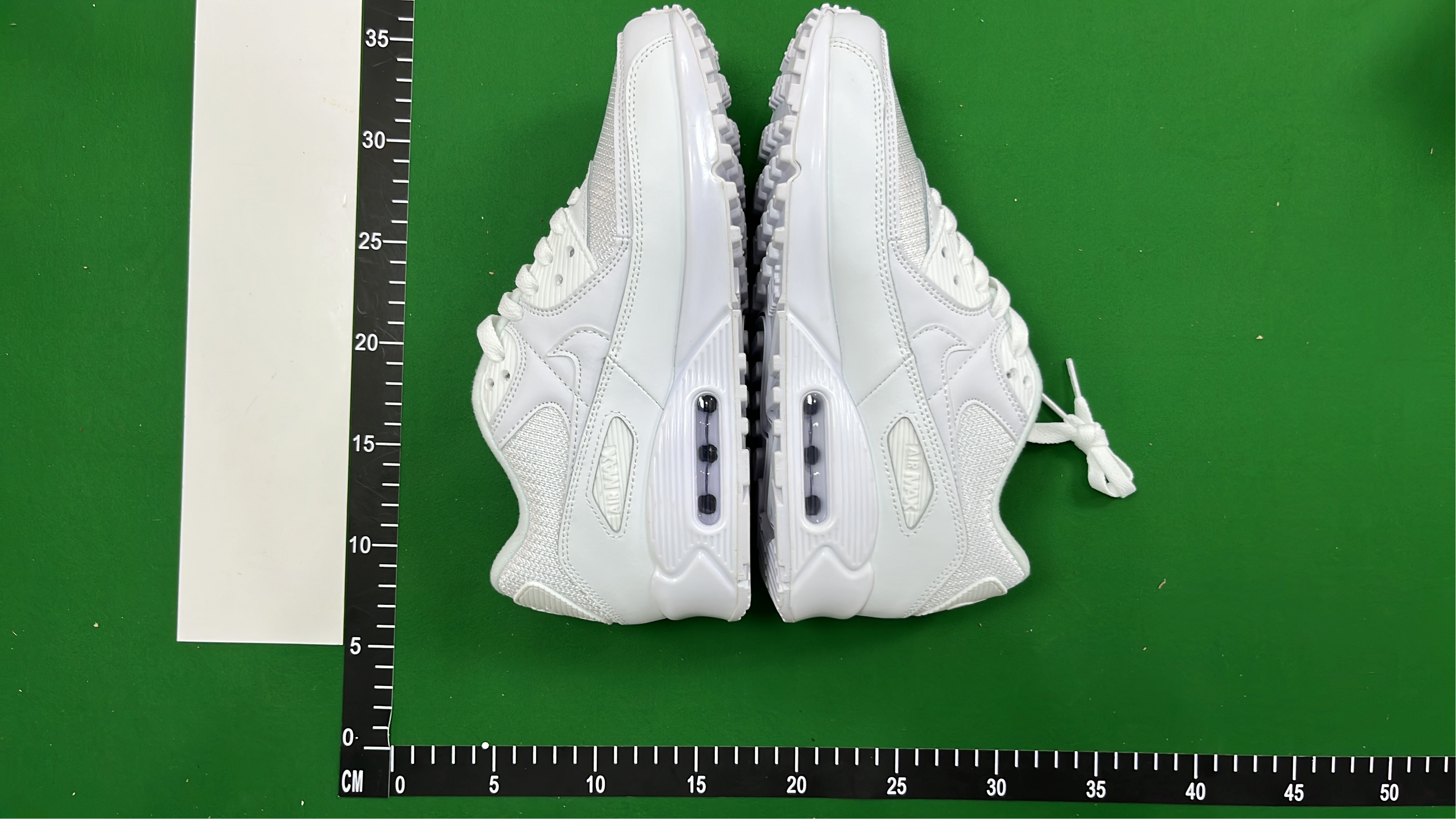 Nike Air Max 90 Women's Shoes