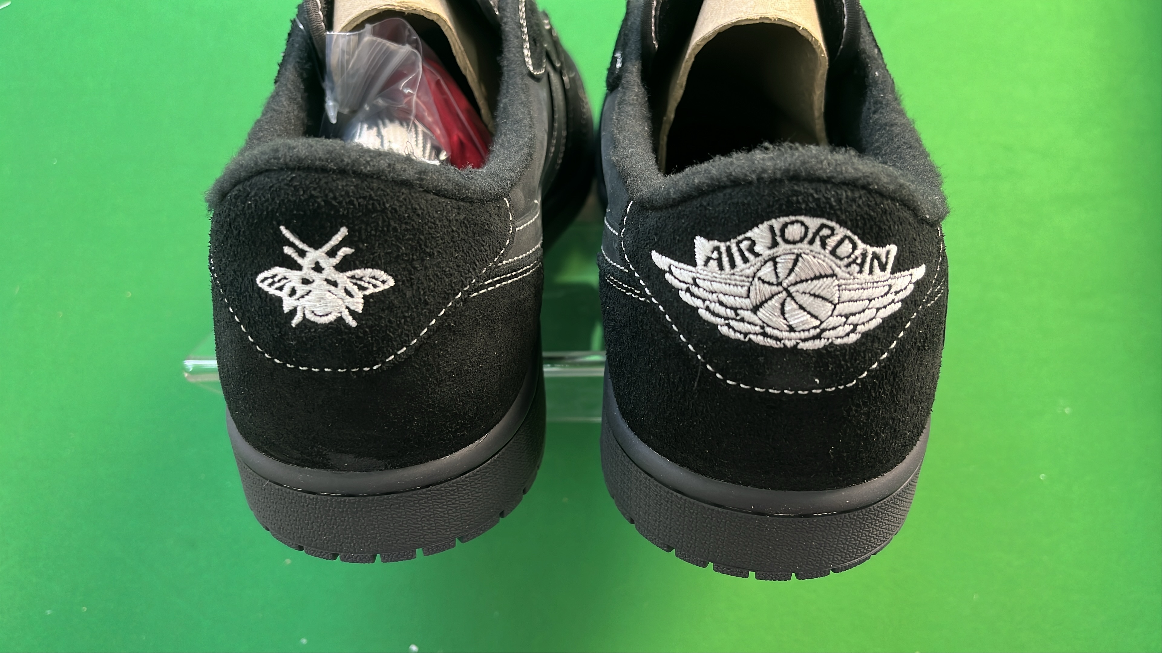 Jordan 1 Travis Scott Sneakers