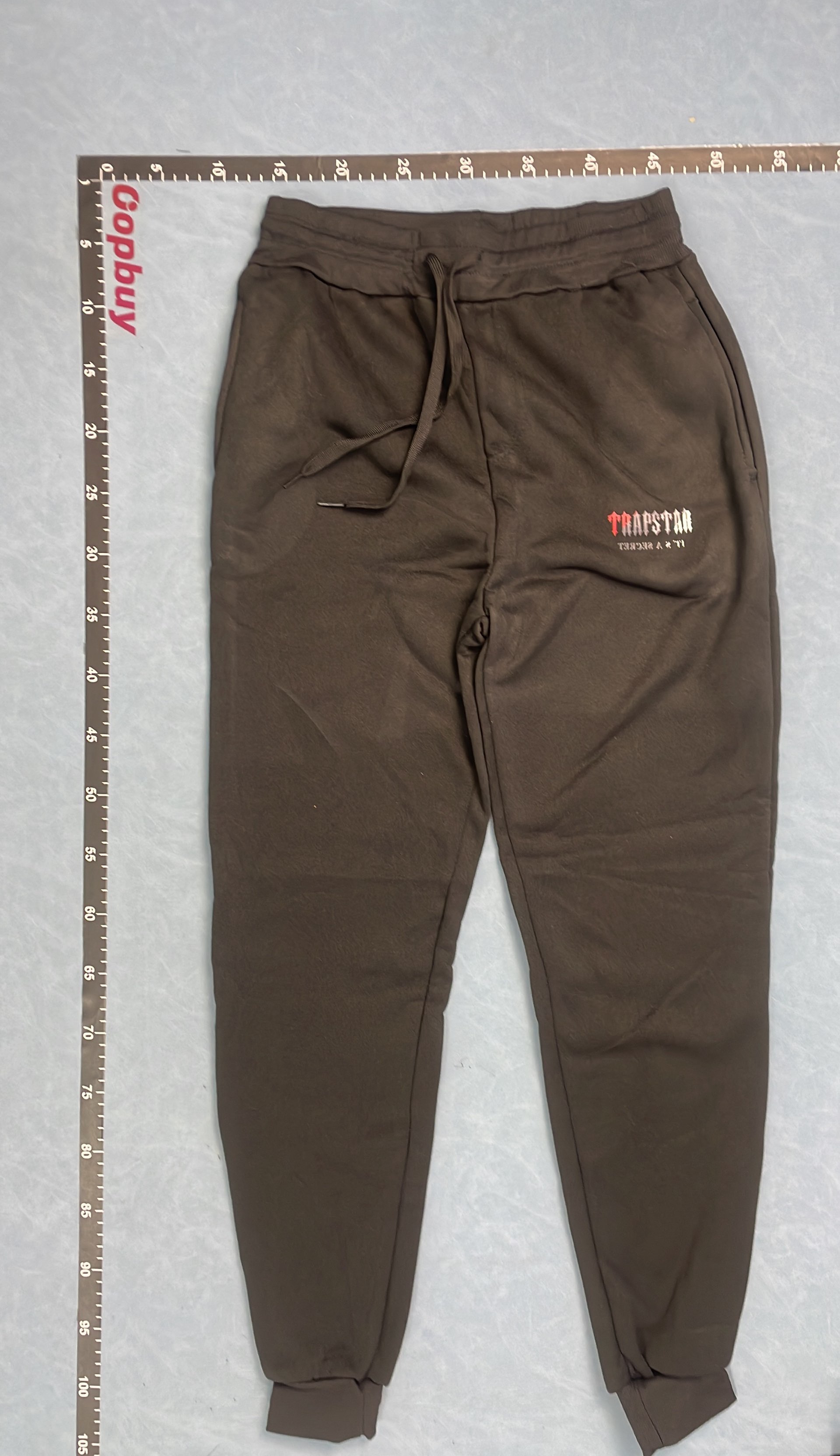 TRAPSTAR Hoodie and Jogger Set - Casual Streetwear
