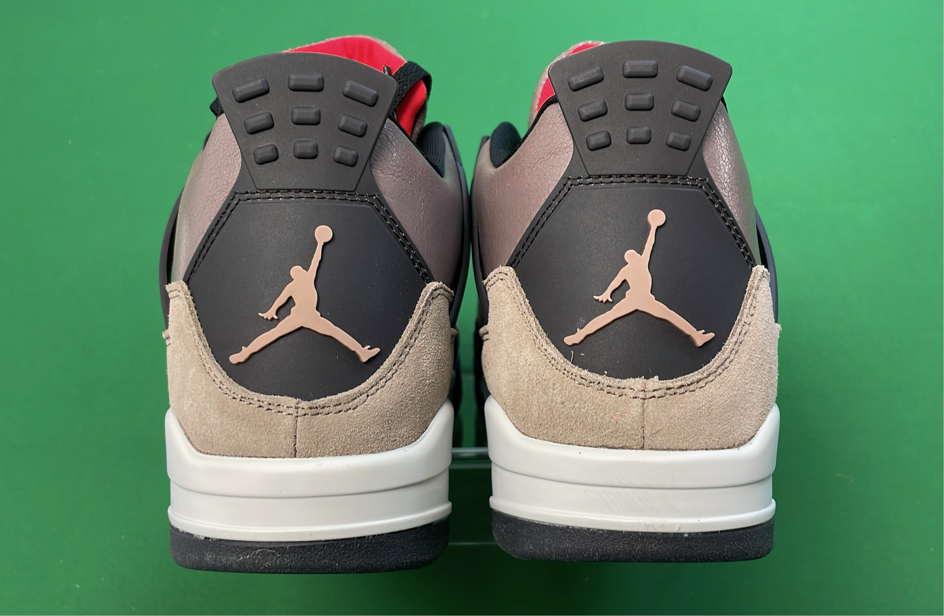 Air Jordan 4 UNC Blue Sneakers