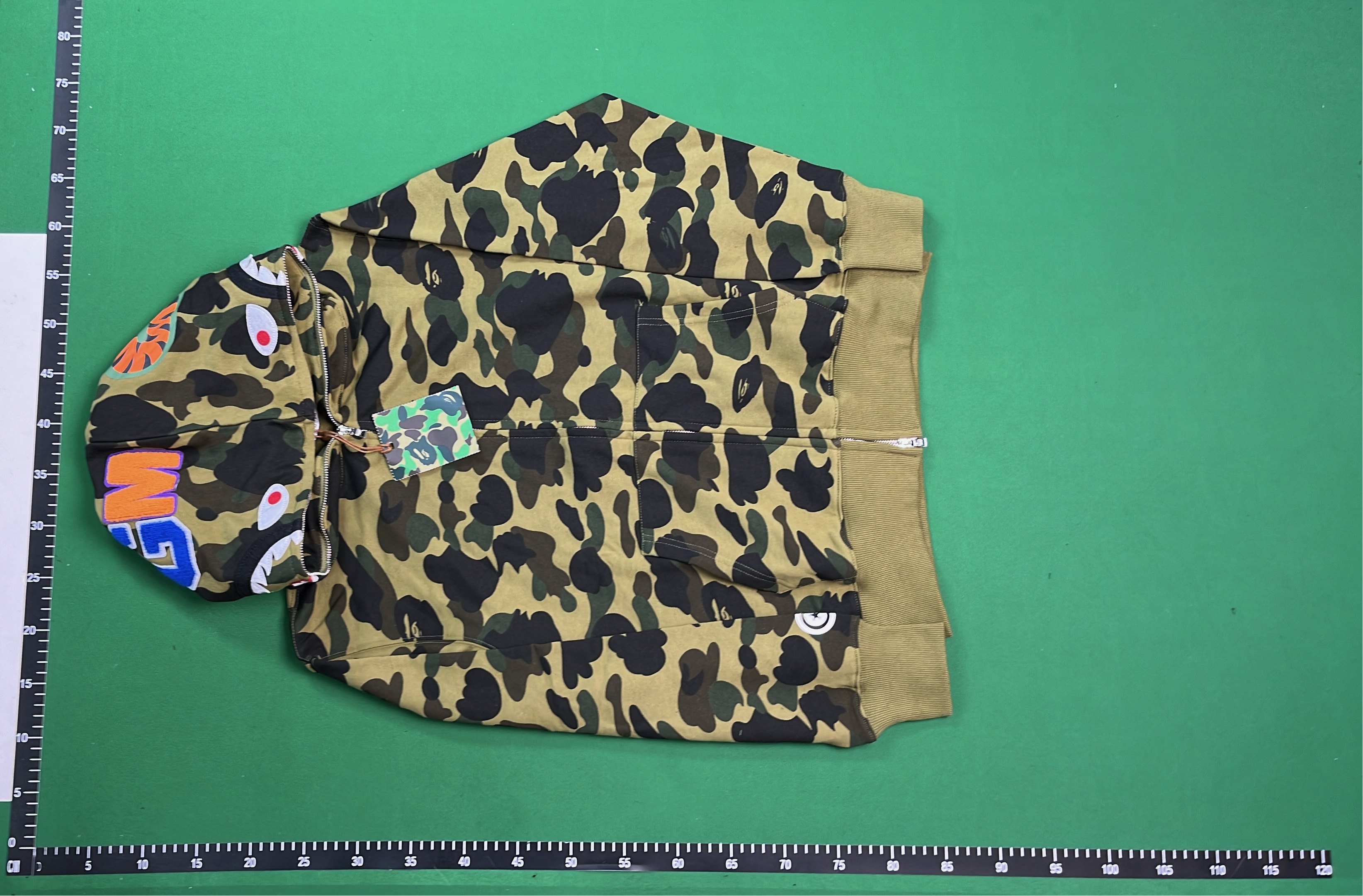 BAPE Shark Hoodie Sweatshirt Men Women Streetwear Camo Print Hooded Jacket