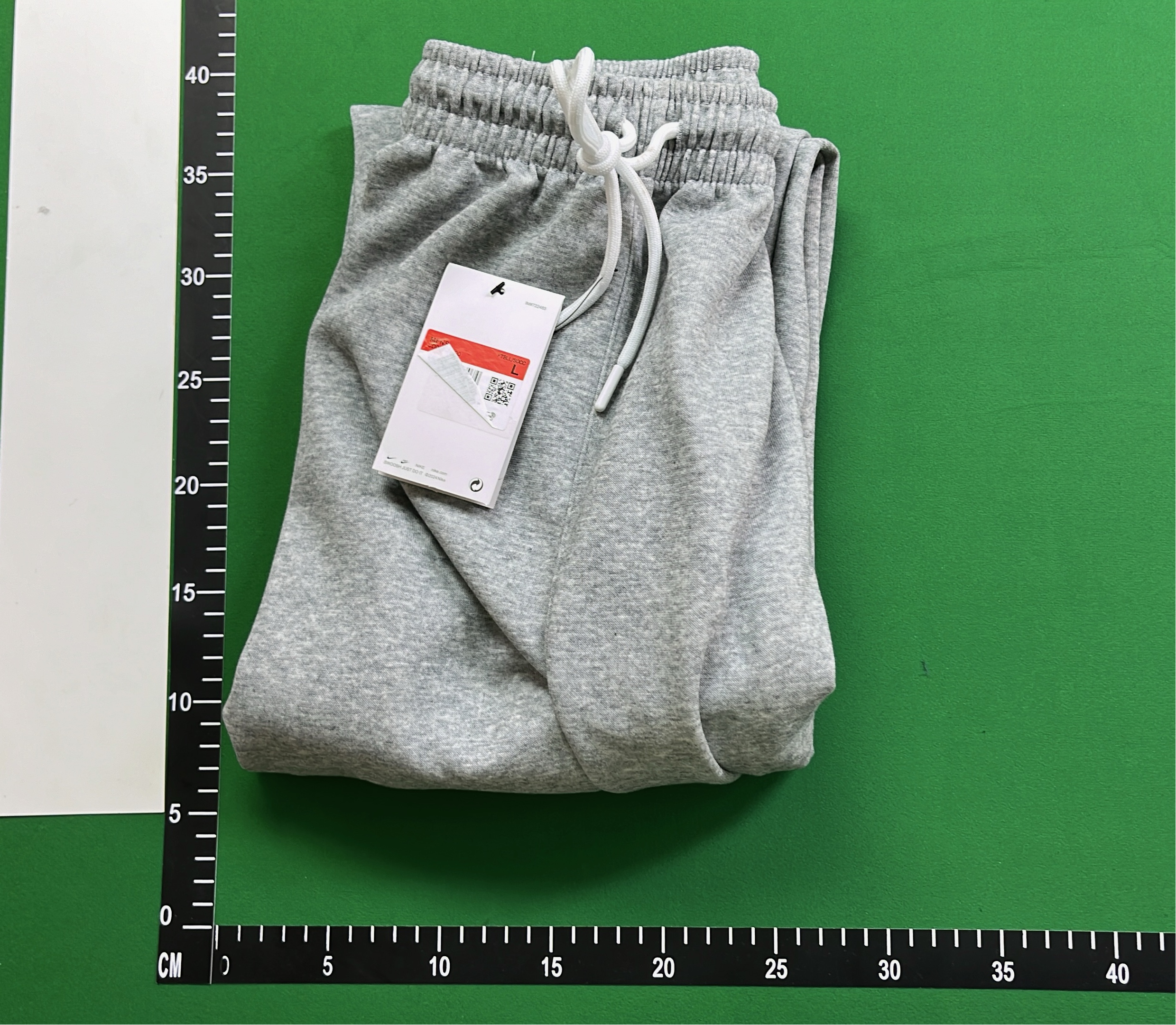 Gray Sweatshirt and Jogger Set for Men - Comfortable Casual Wear