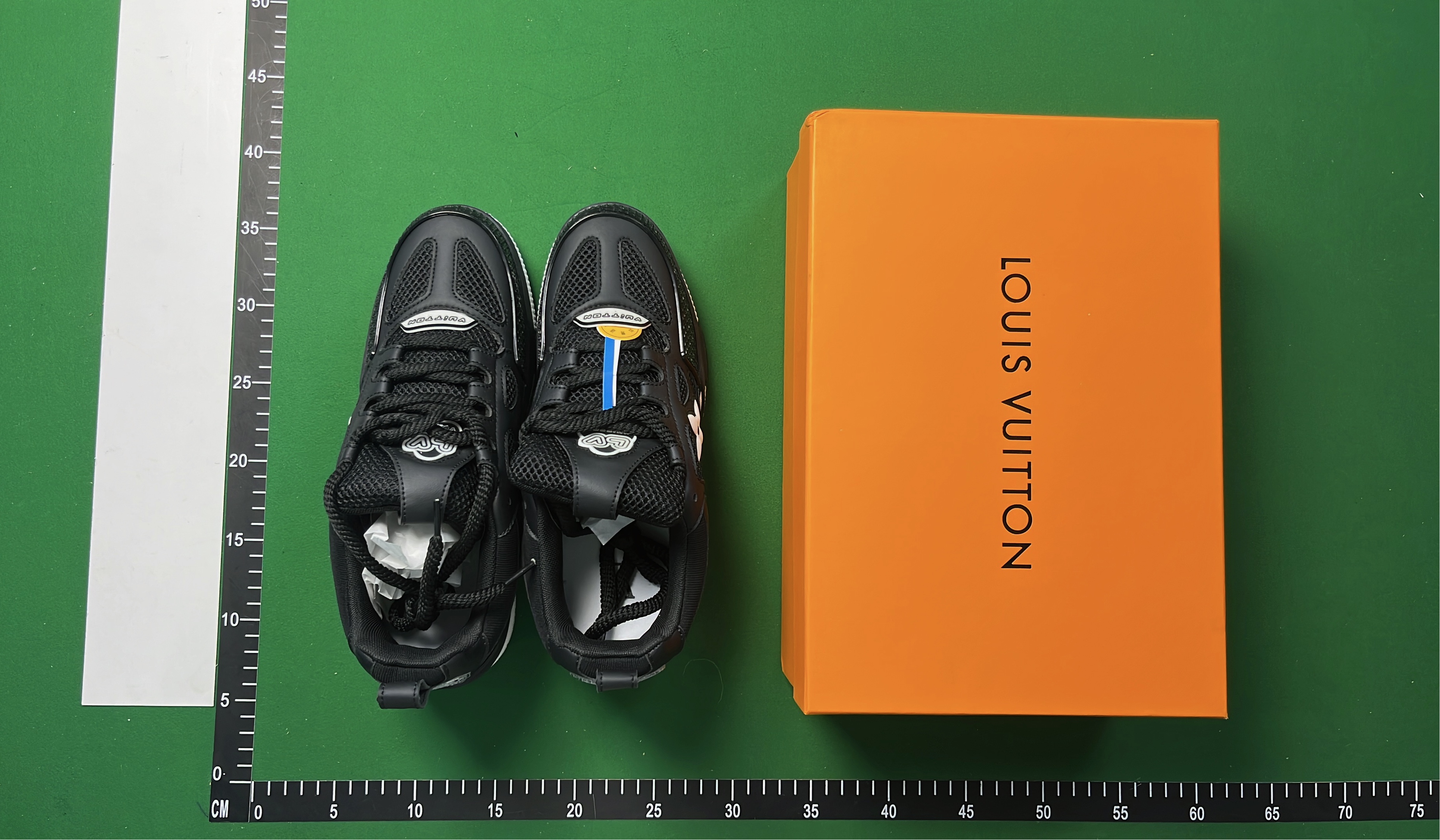 Black Kangaroos 510470ASQUY Sneakers for Men and Women