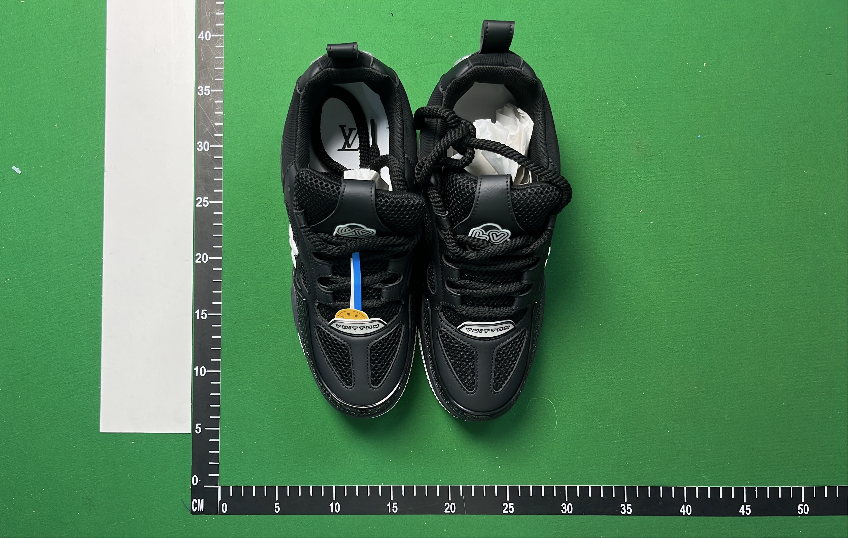 Black Kangaroos 510470ASQUY Sneakers for Men and Women