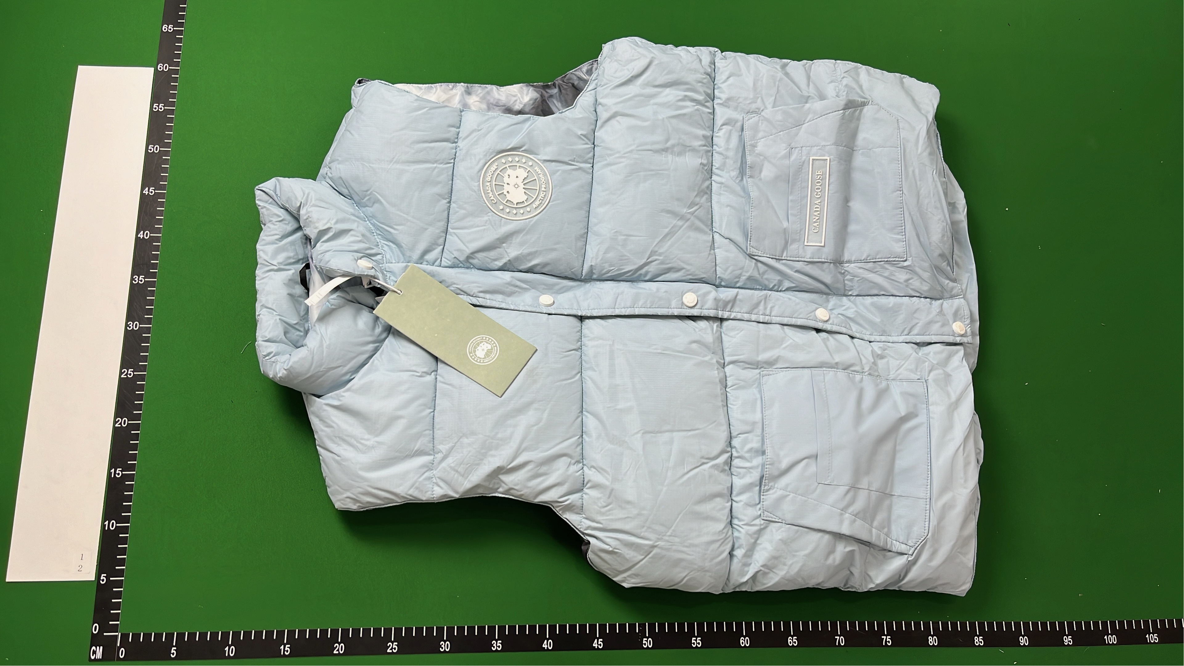 Canada Goose Down Vest - Lightweight Warmth for Men & Women