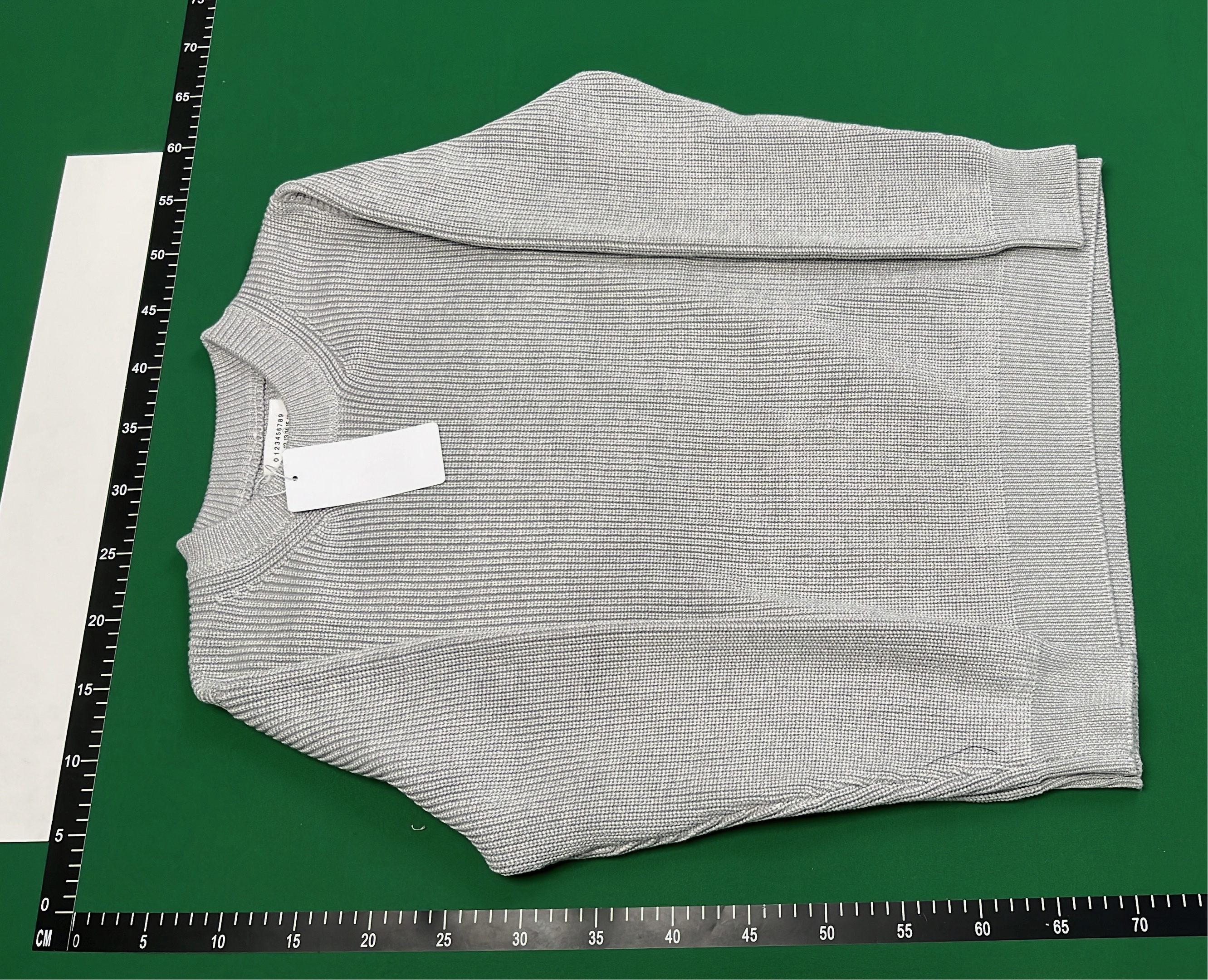Men's Ribbed Knit Crewneck Sweater in Dark Gray