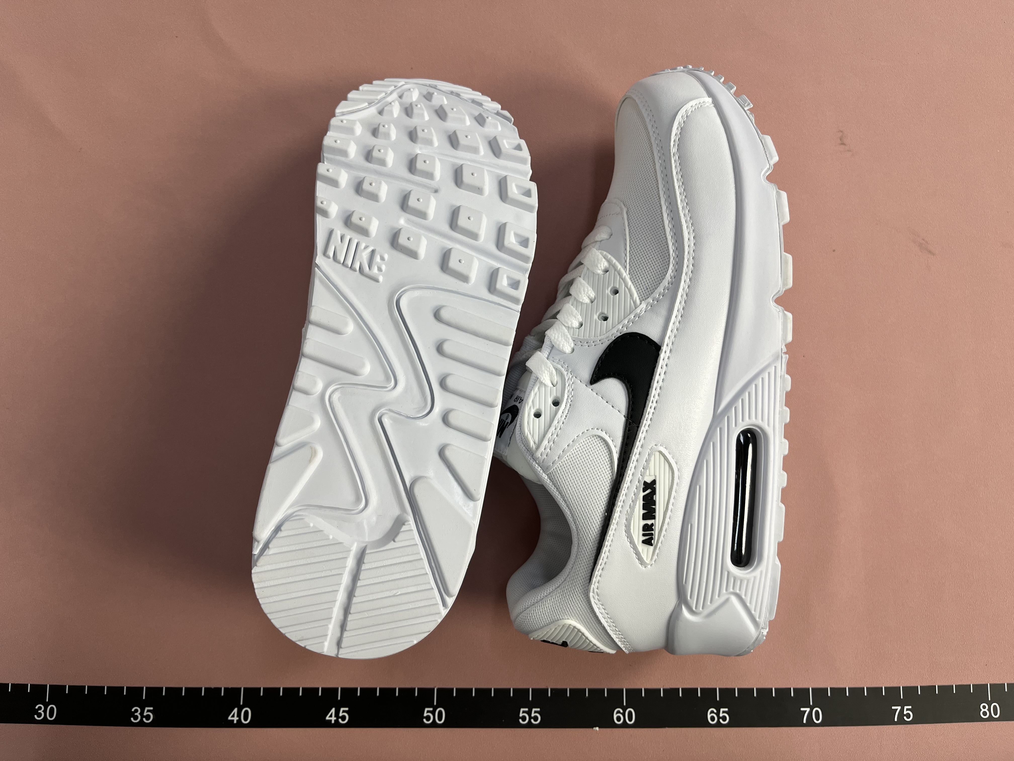 Nike Air Max 90 White Black Men's Running Shoes