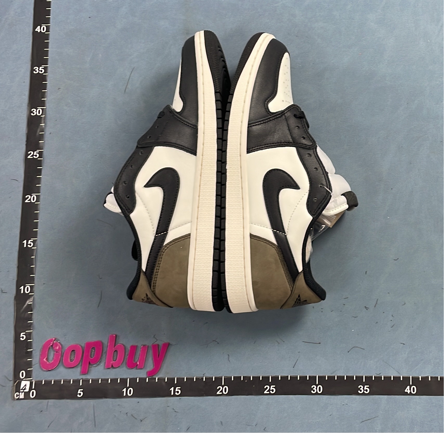 Air Jordan 1 Low Red White Black Sneakers