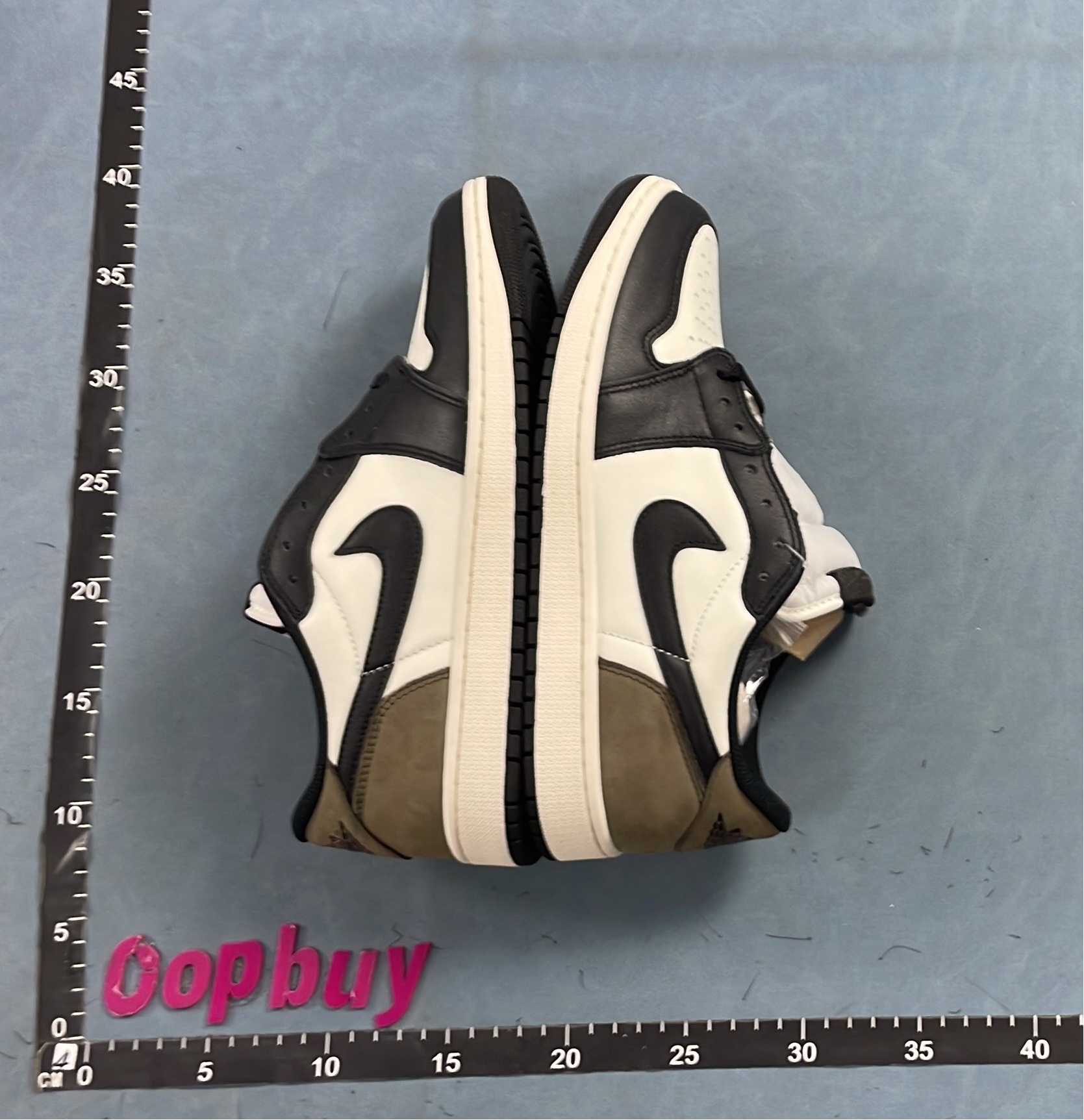 Air Jordan 1 Low Red White Black Sneakers