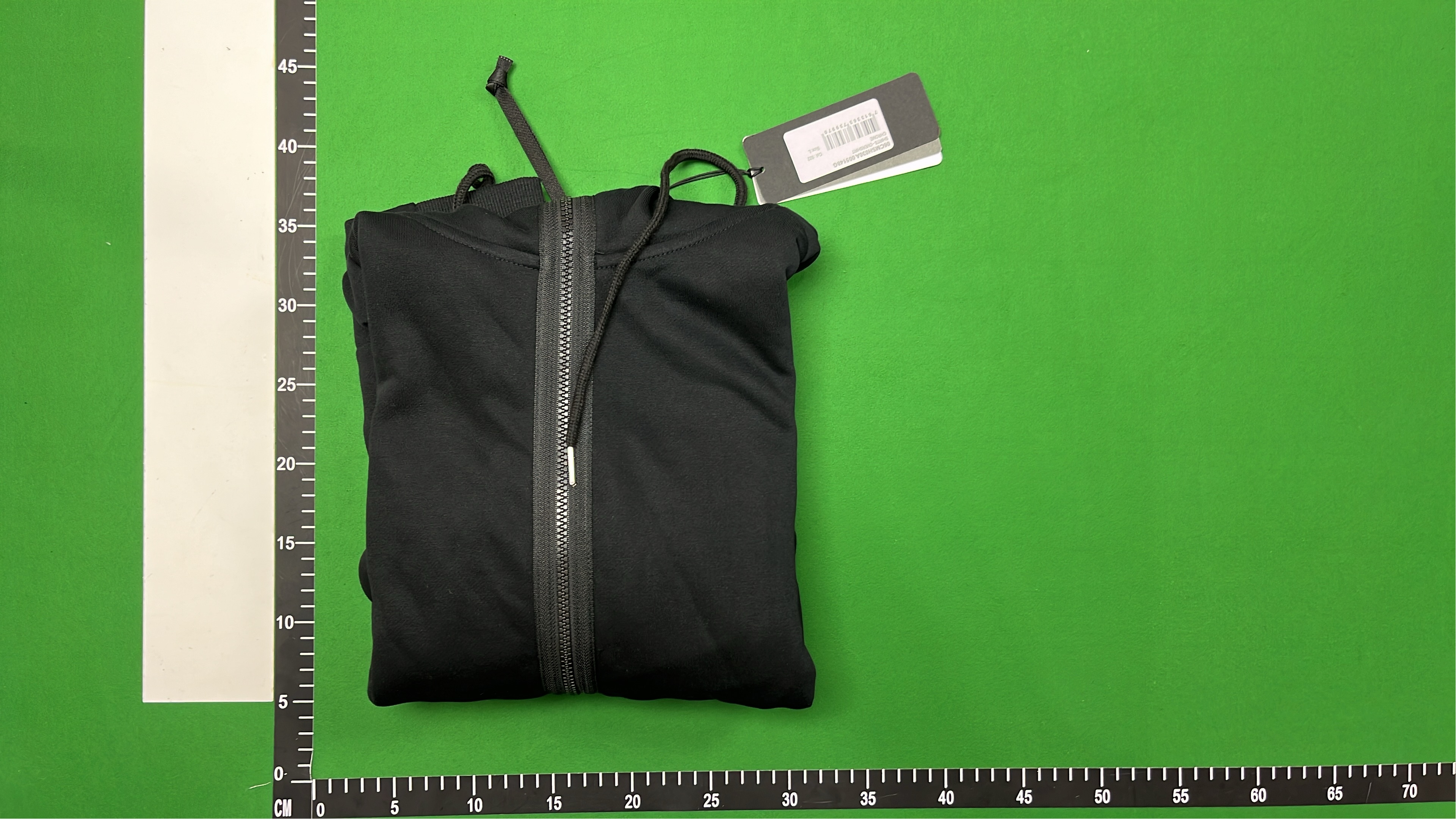 Crysp Hoodie with Goggle Design - Lightweight Zip-Up Jacket
