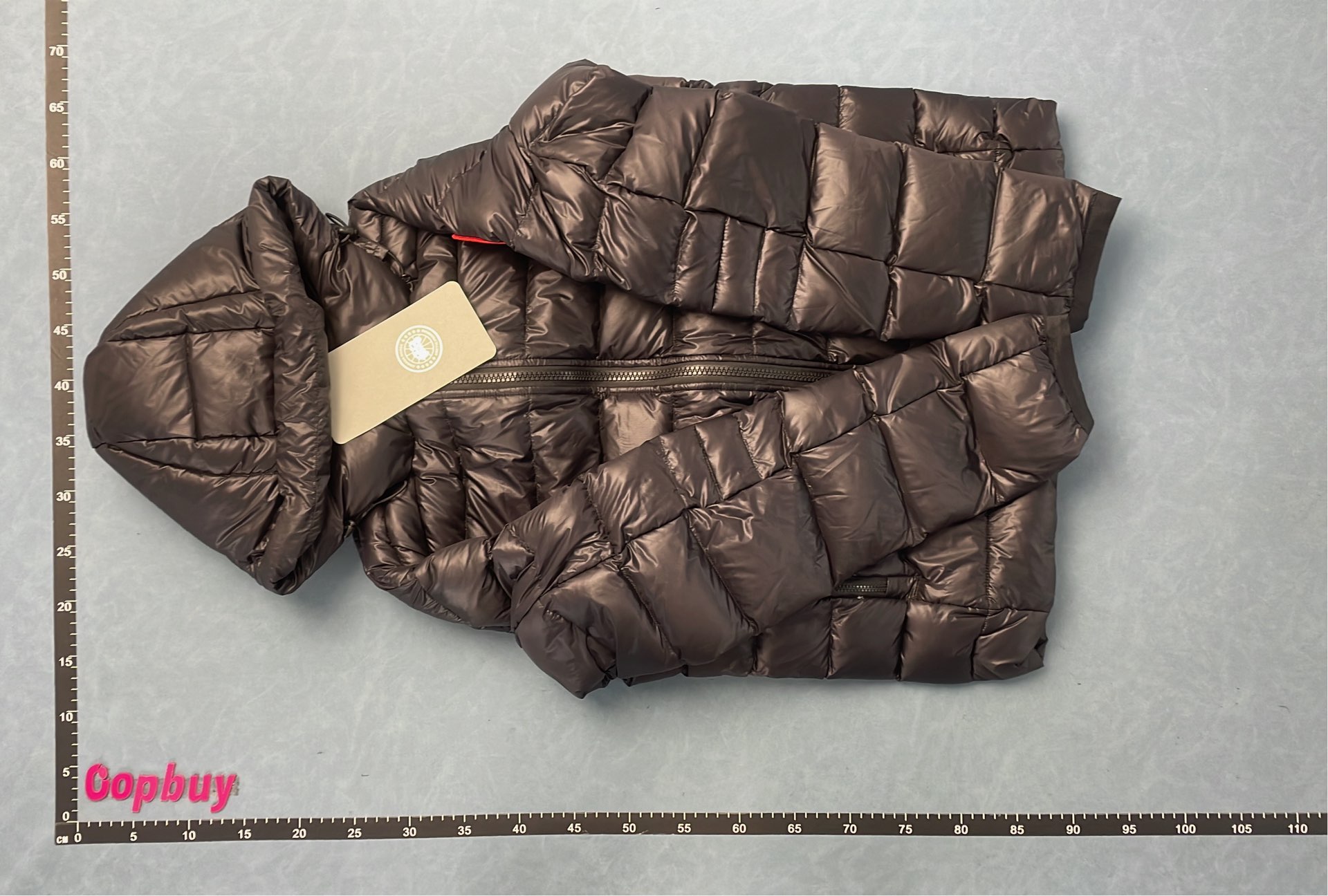 Canada Goose Down Jacket for Men and Women - Lightweight Insulated Winter Coat