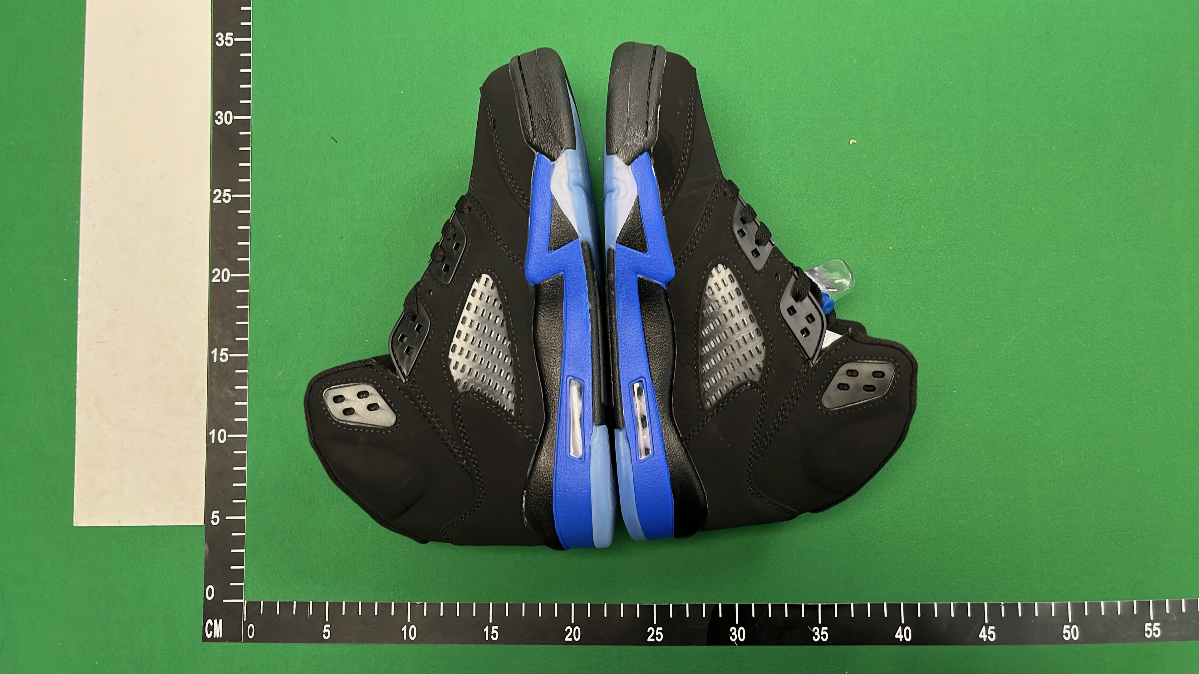 Air Jordan 5 Retro Shoes - Men's Basketball Sneakers
