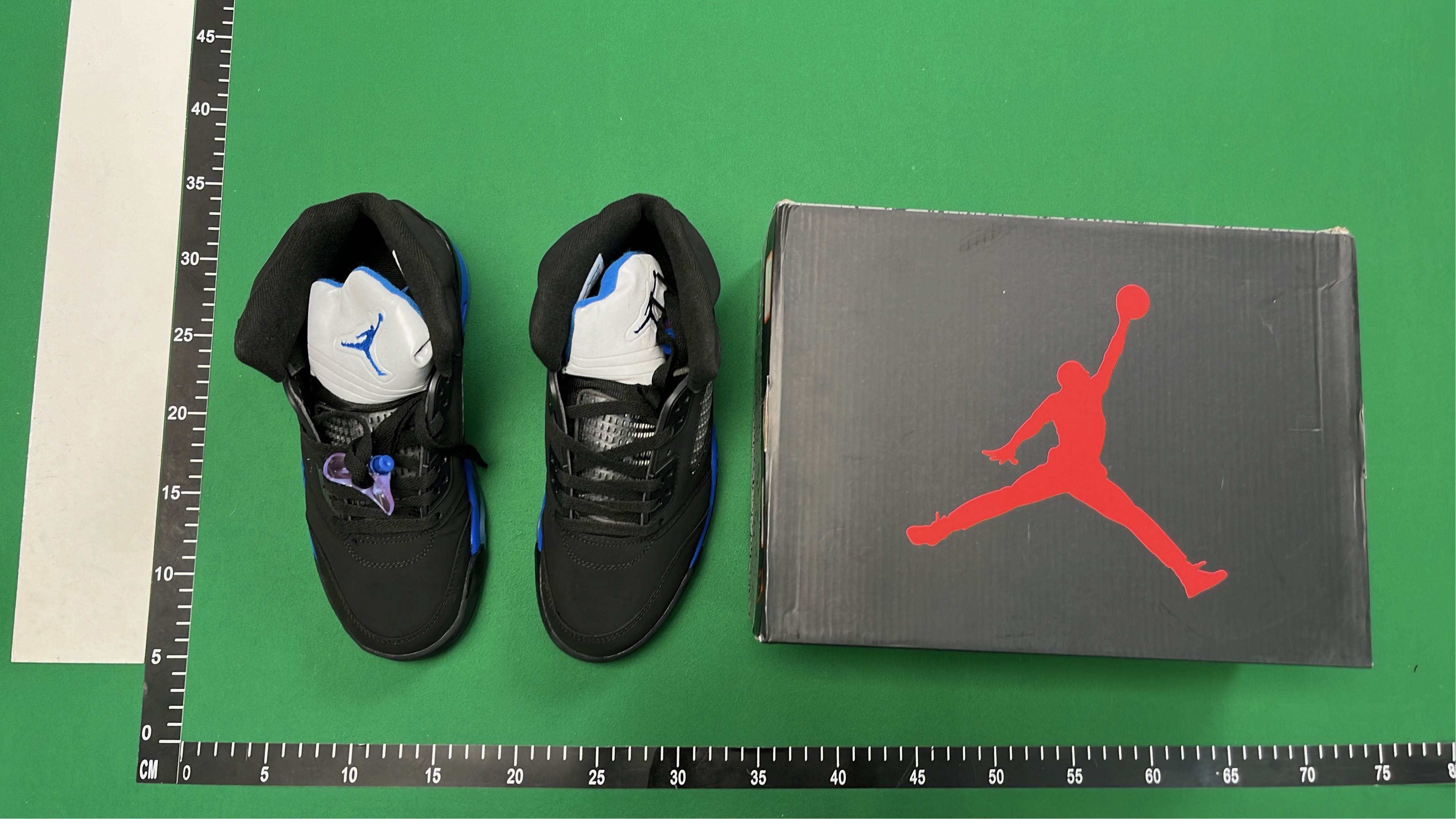 Air Jordan 5 Retro Shoes - Men's Basketball Sneakers