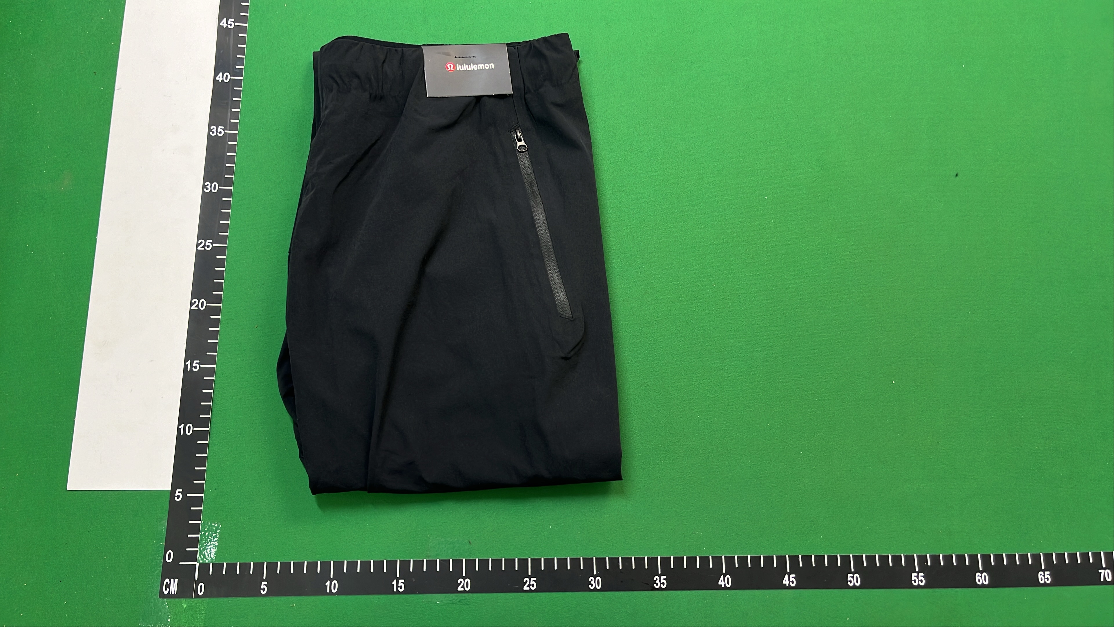 Lululemon Black Athletic Pants for Men and Women