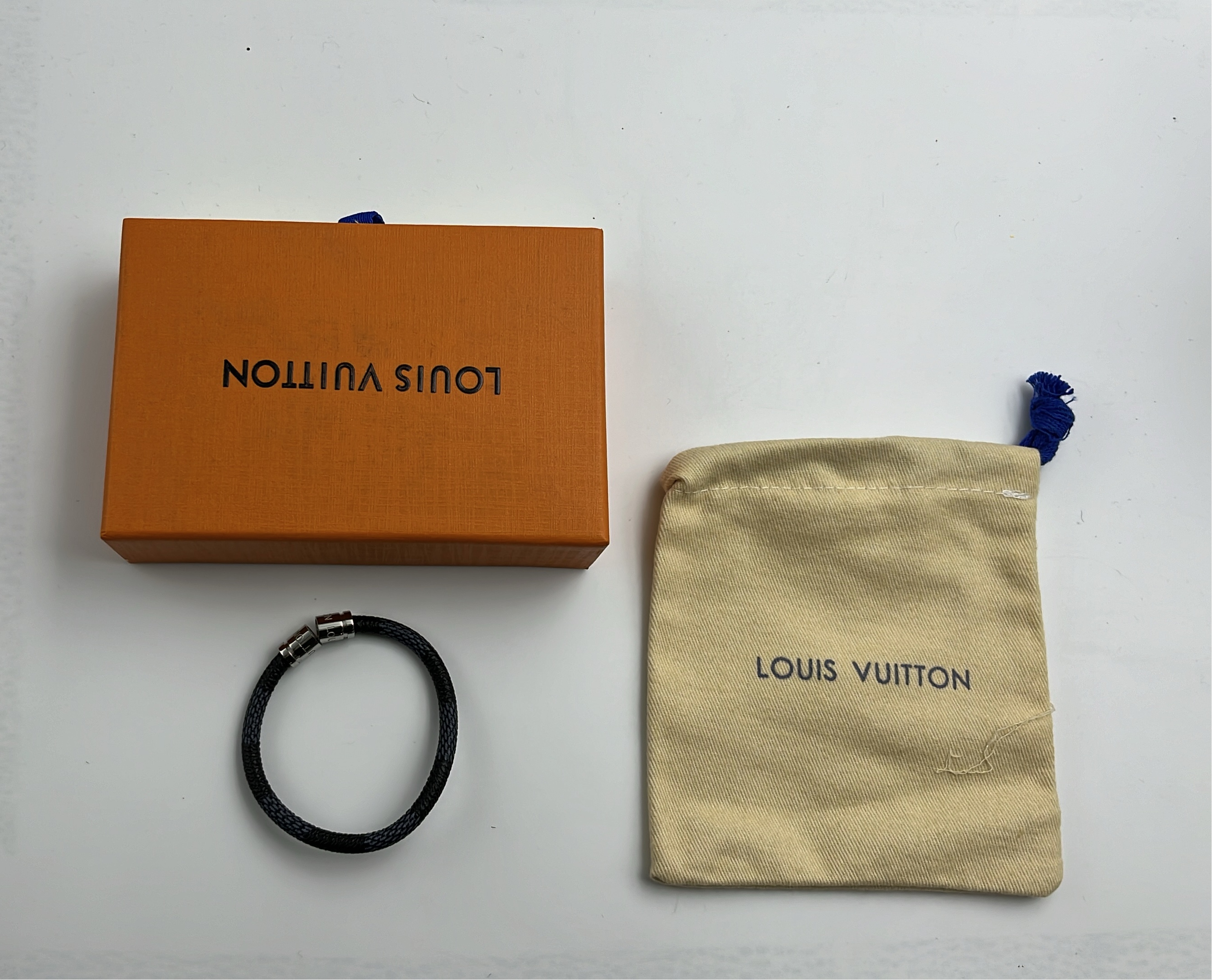 Luxurious Gold Plated Bracelets for Men - Stylish & Fashionable Accessories