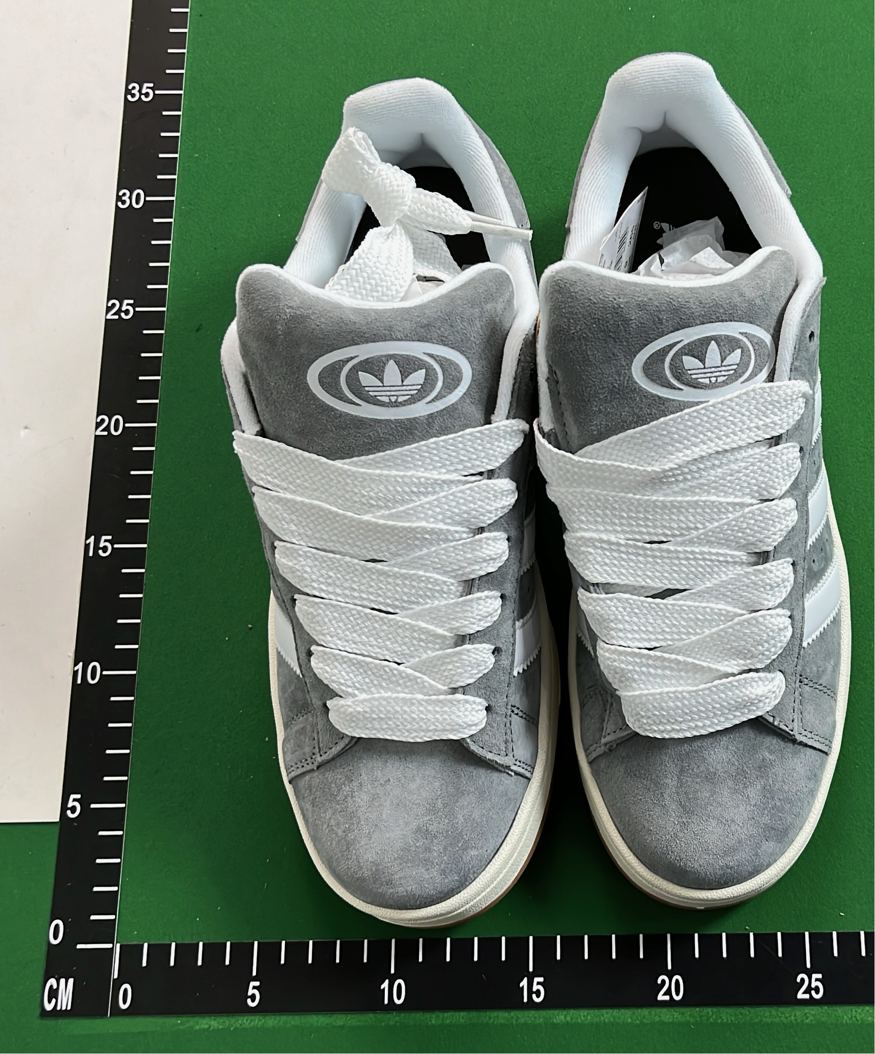 Adidas Campus Sneakers - Classic Style in Multiple Colors
