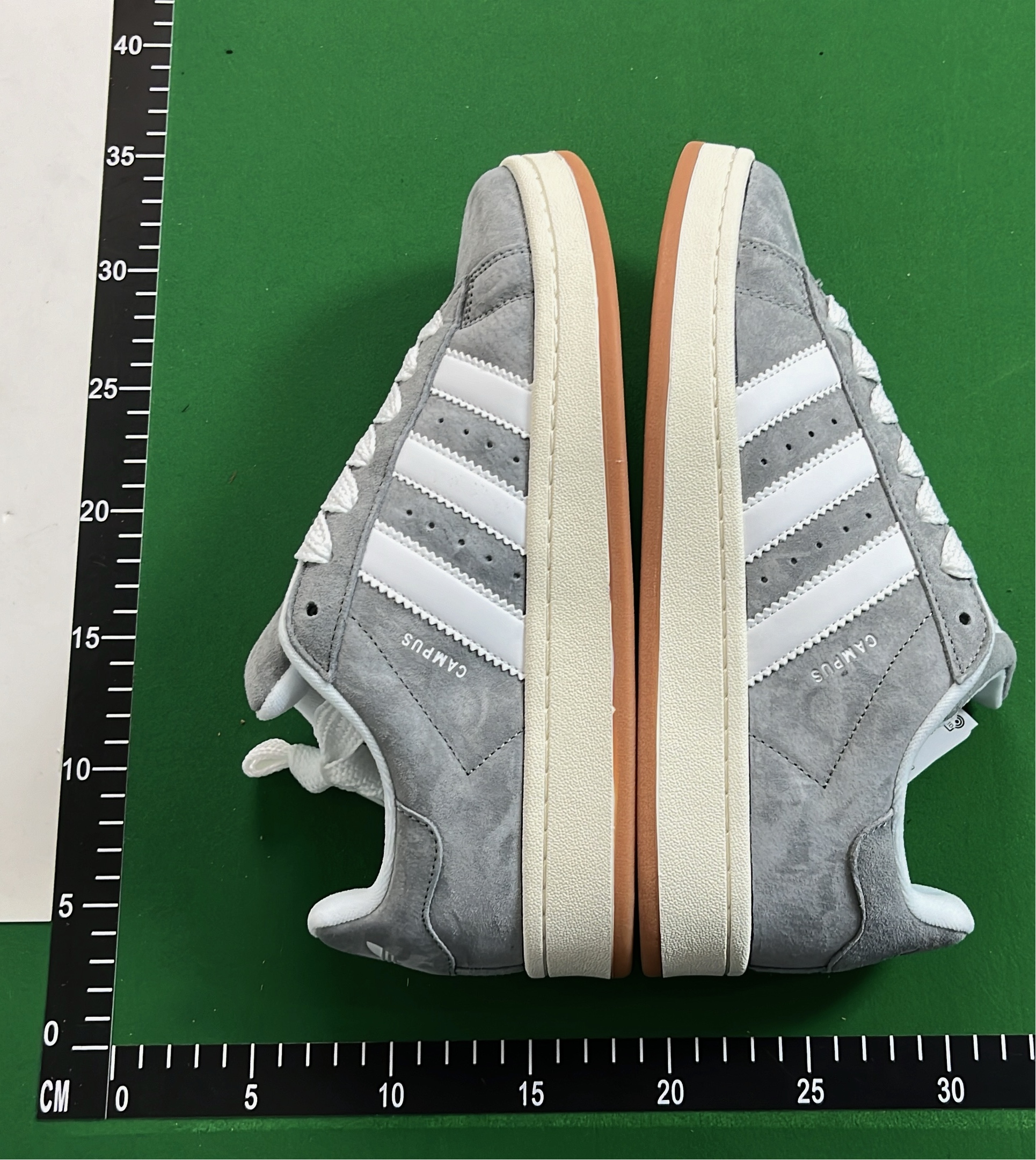 Adidas Campus Sneakers - Classic Style in Multiple Colors