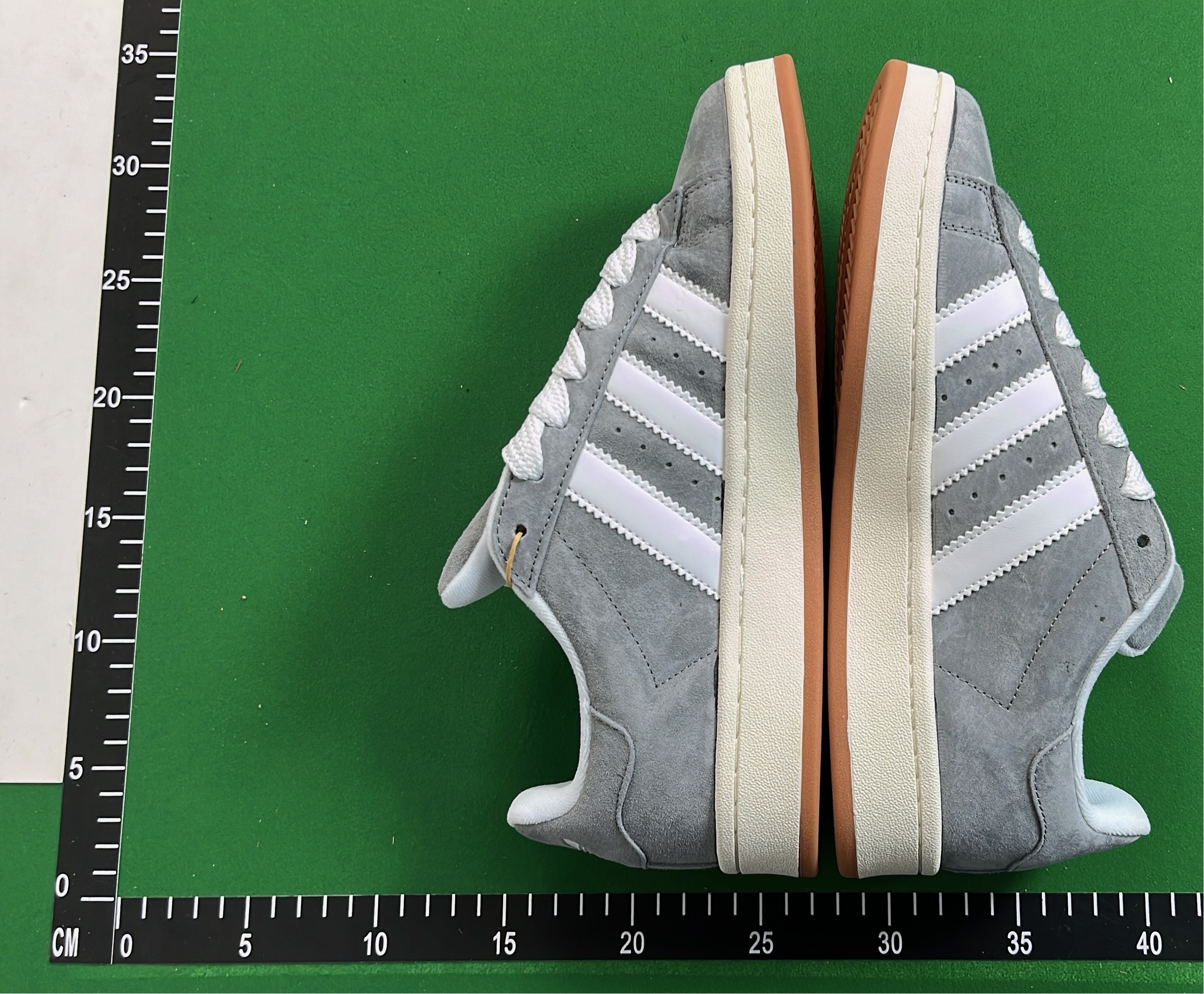 Adidas Campus Sneakers - Classic Style in Multiple Colors