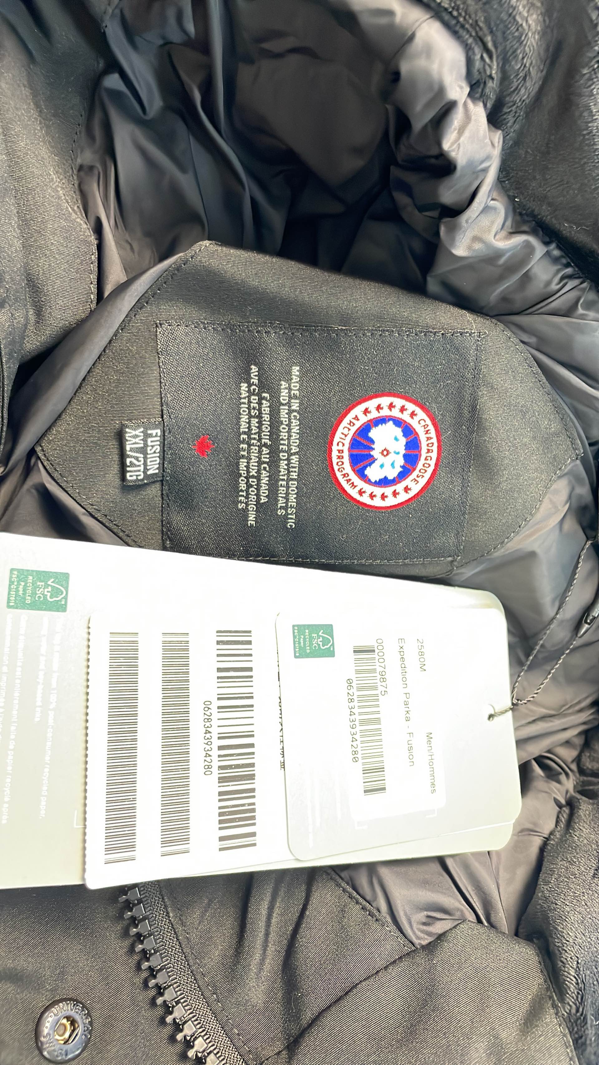 Canada Goose Gray Parka Winter Jacket with Hood and Logo Patch