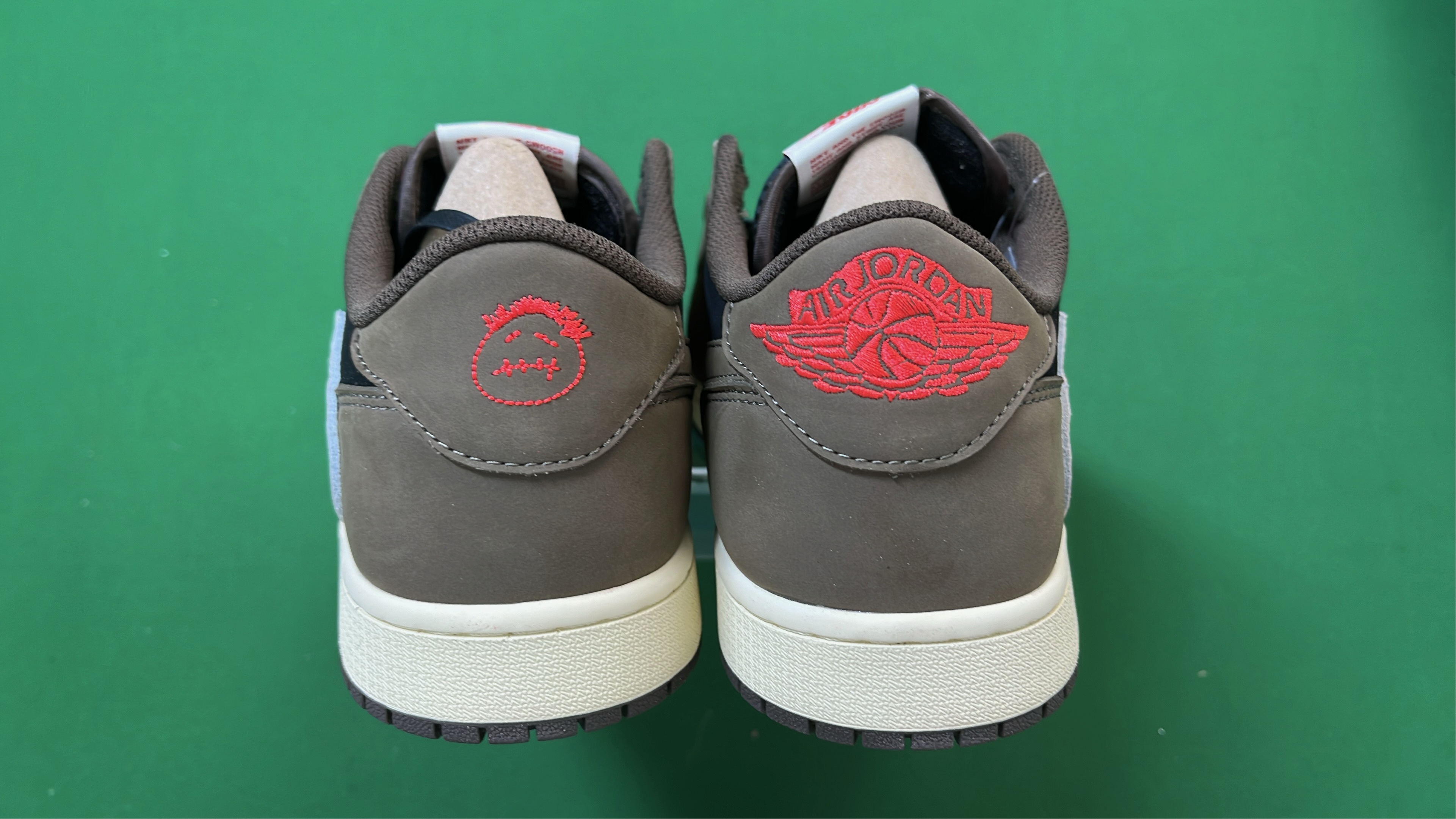 Air Jordan 1 Low Sneakers - Classic Colorways for Men