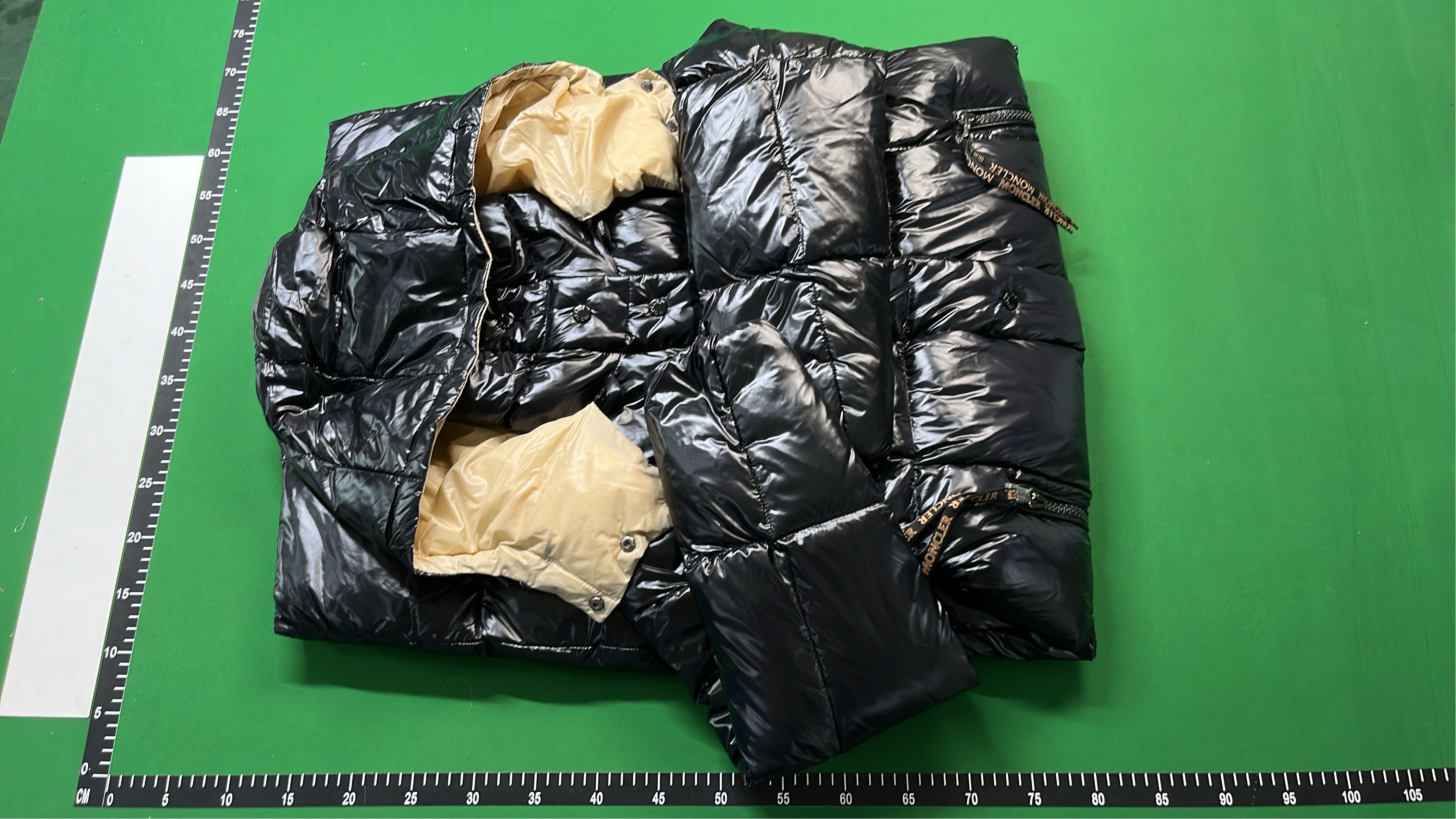 Black Hoodie Sweatshirt - Oversized Casual Wear