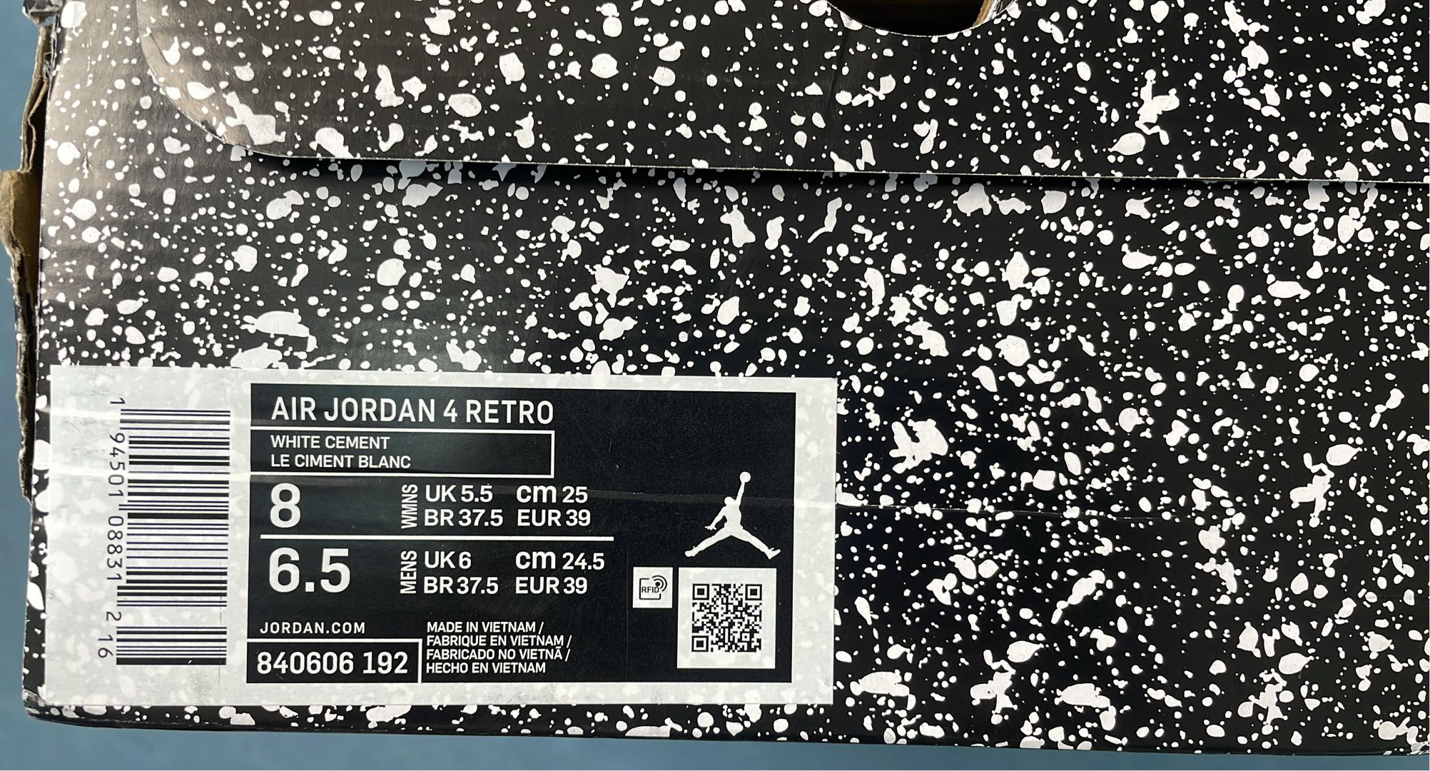 Air Jordan 4 Retro Sneakers - Classic Basketball Shoes