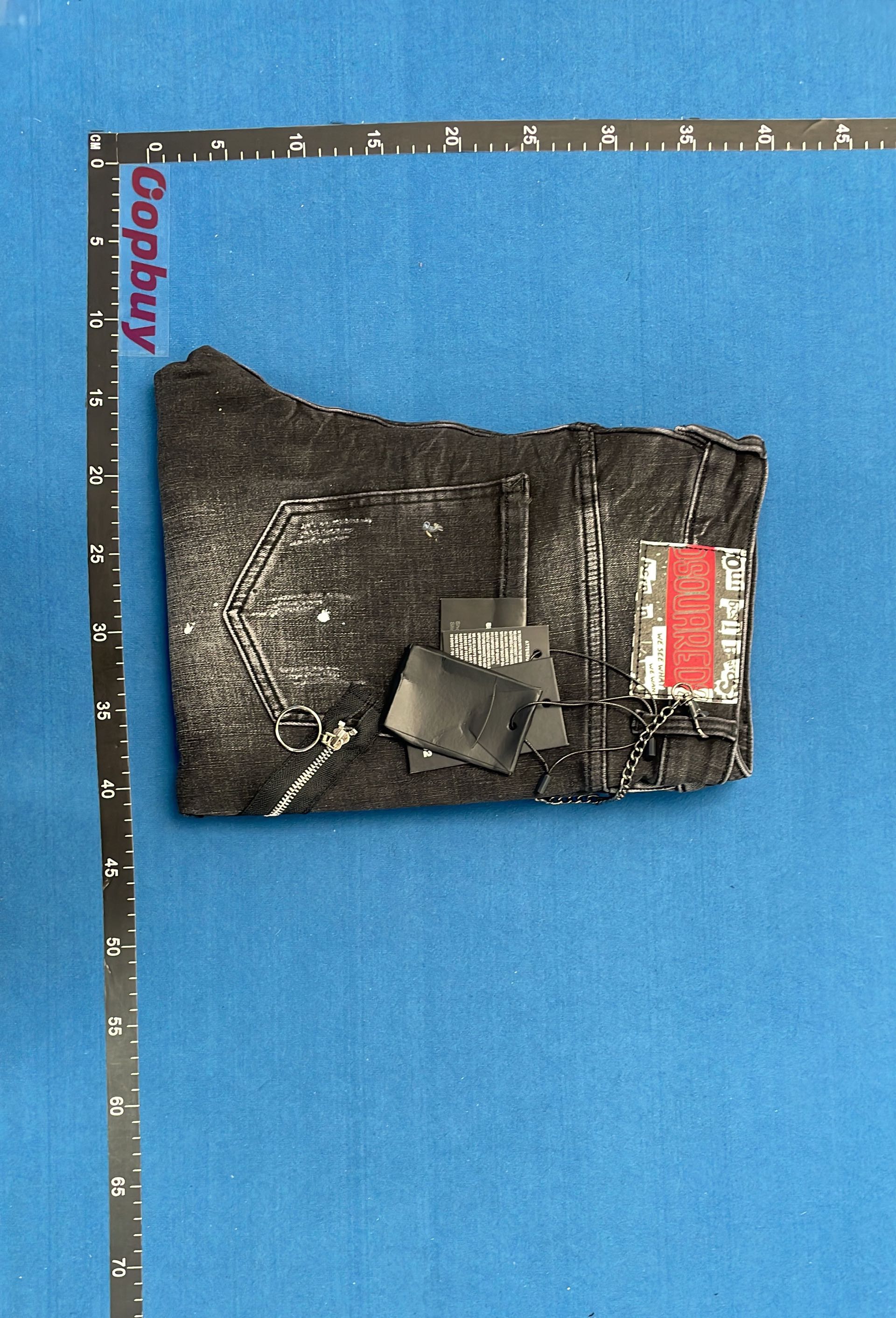 DSQUARED2 ICON Black Denim Jeans with Paint Splatter Design