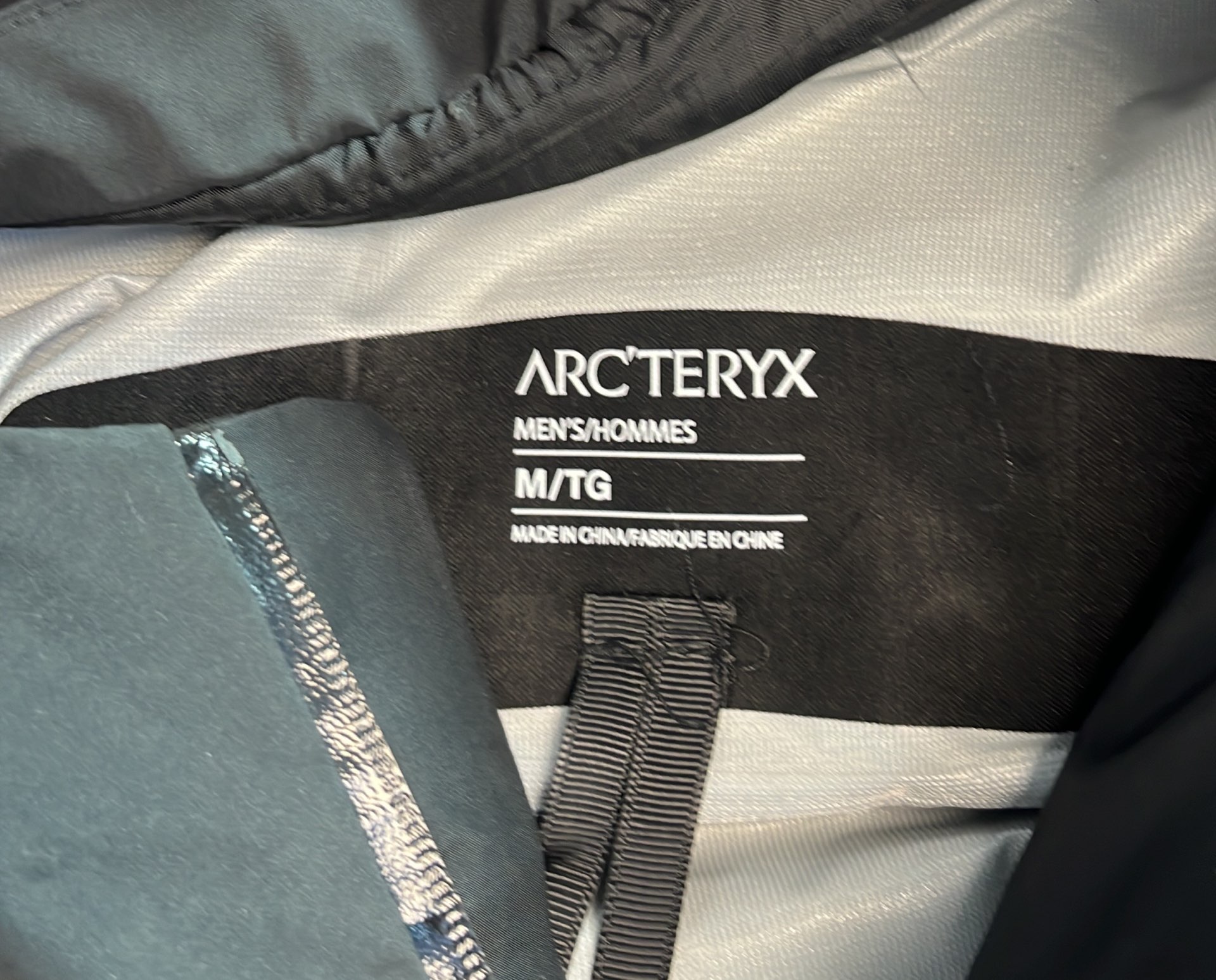 Arc'teryx Men's Black Hooded Jacket