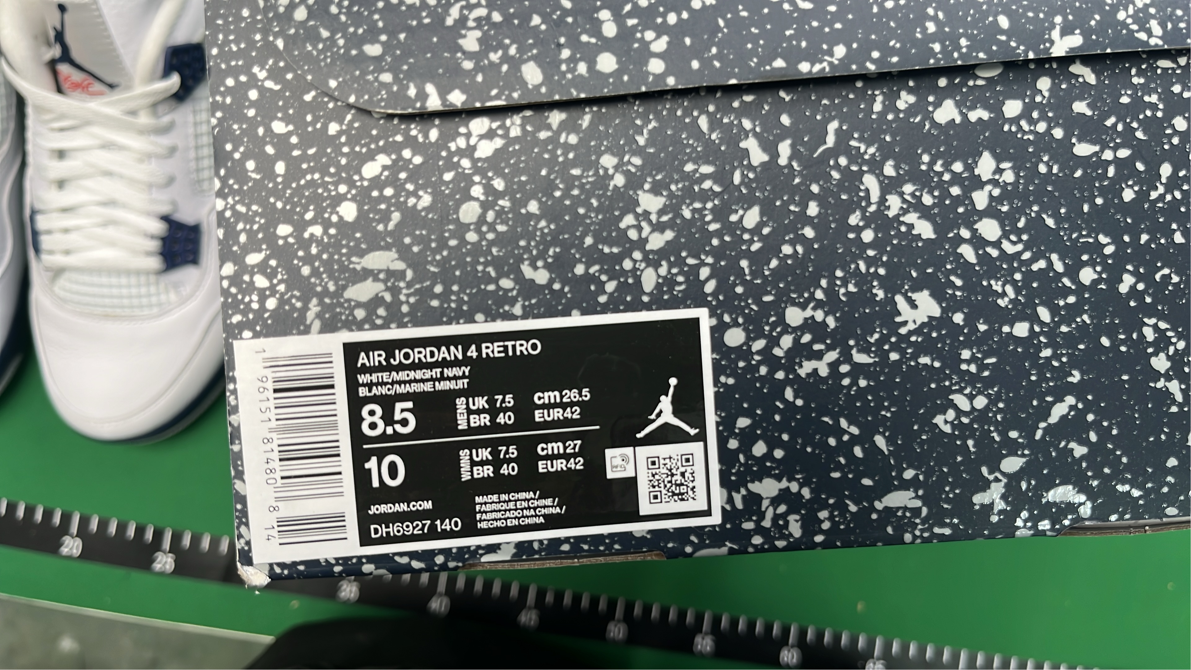 Nike Air Jordan 4 Retro Sneakers