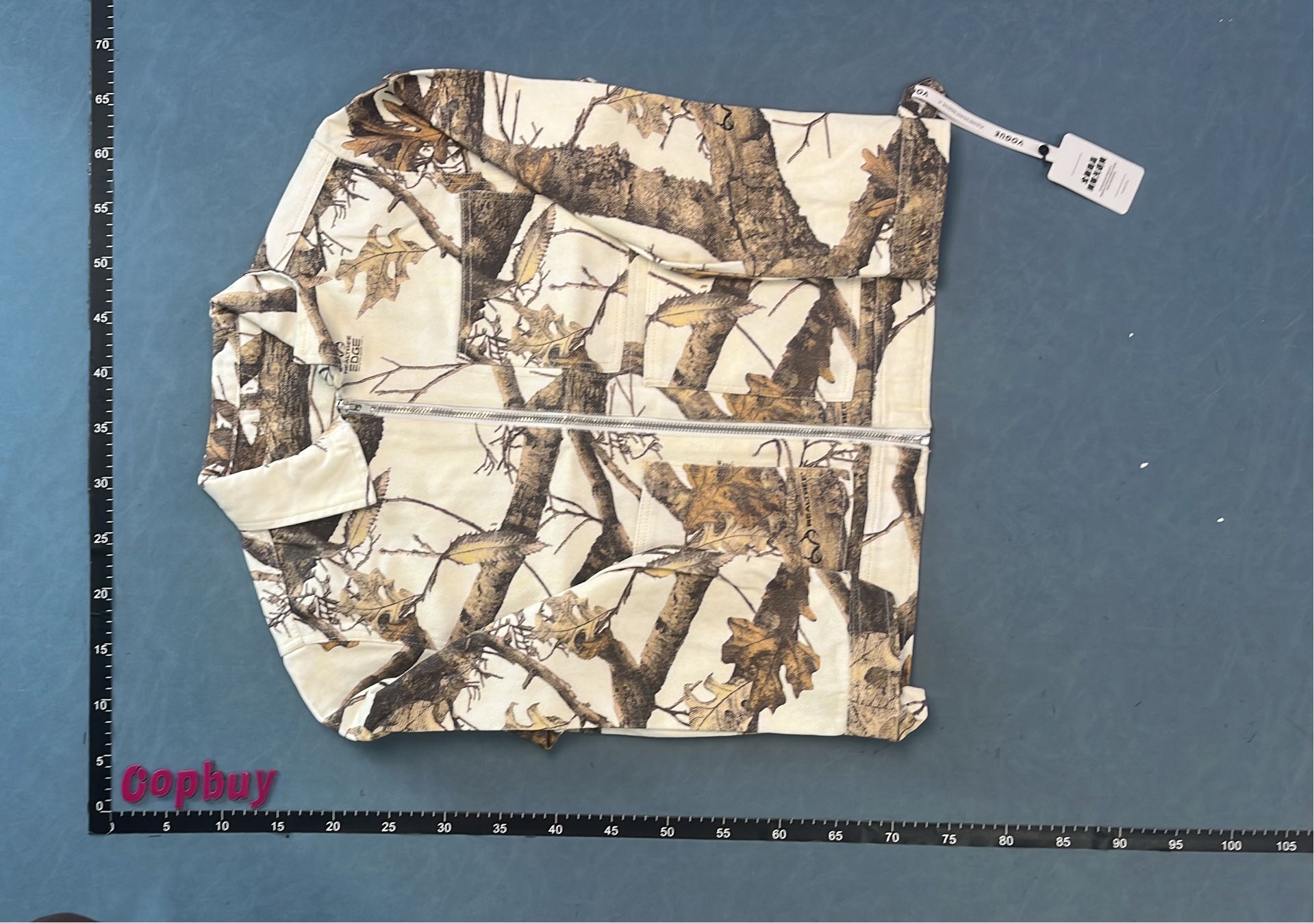 Camouflage Print Jacket for Outdoor Adventures