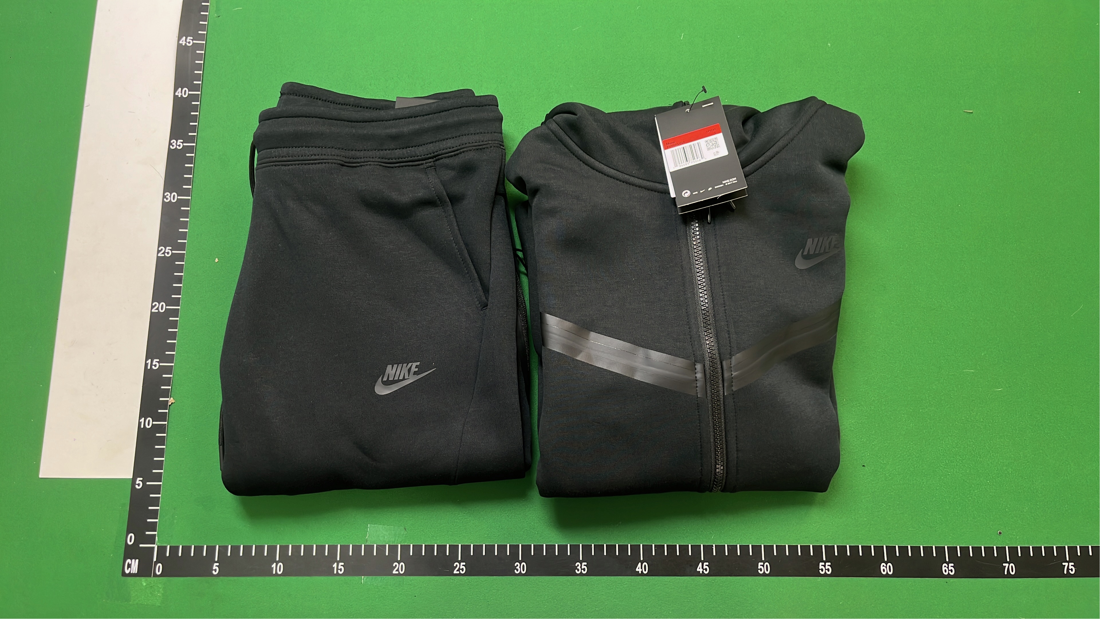 Nike Black Hoodie and Pants Set for Men