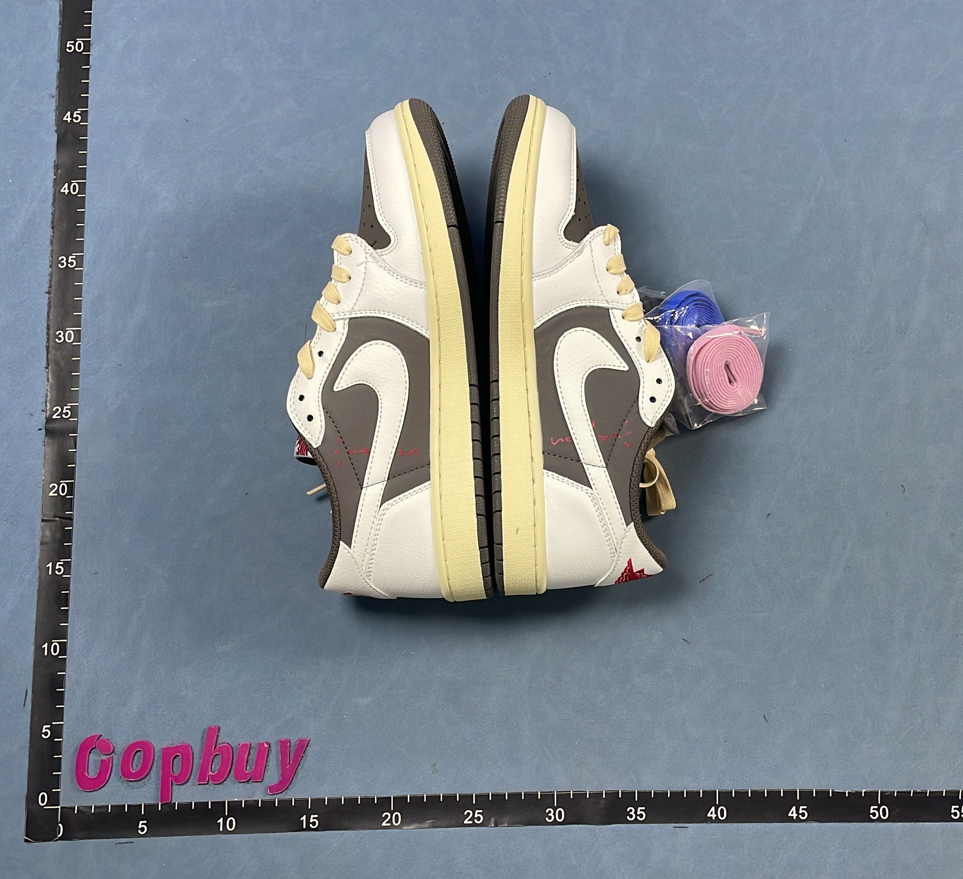 Nike Air Jordan 1 Low Black All Over