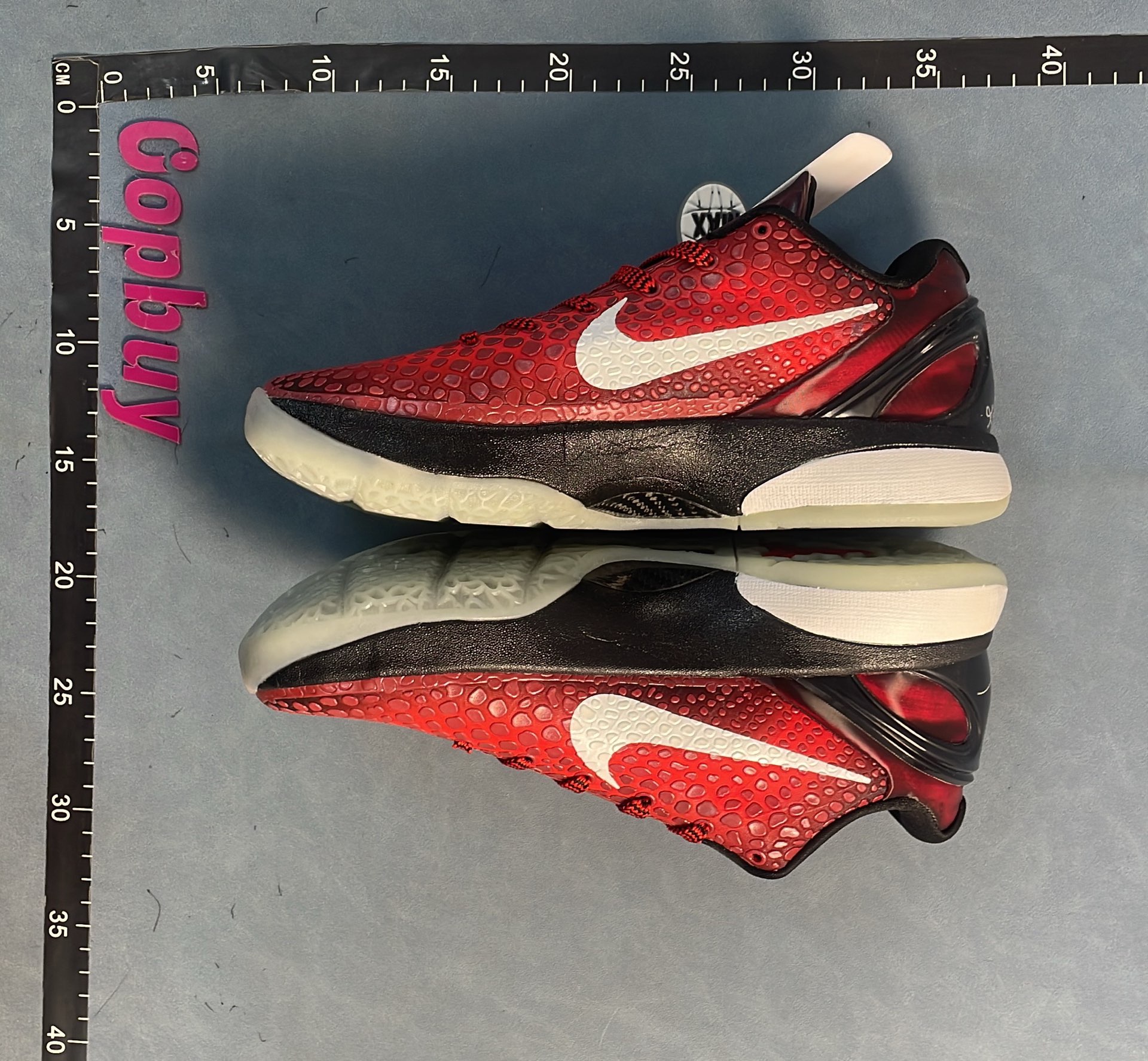 Nike LeBron 18 Basketball Shoes - Men's Performance Sneakers