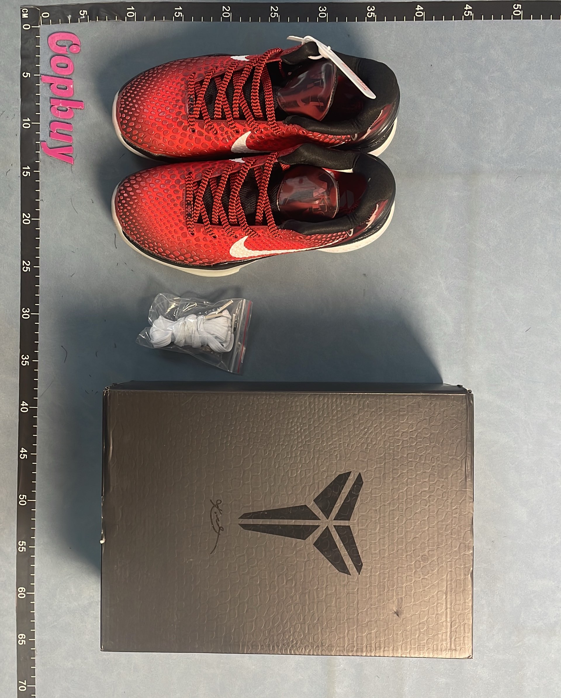 Nike LeBron 18 Basketball Shoes - Men's Performance Sneakers