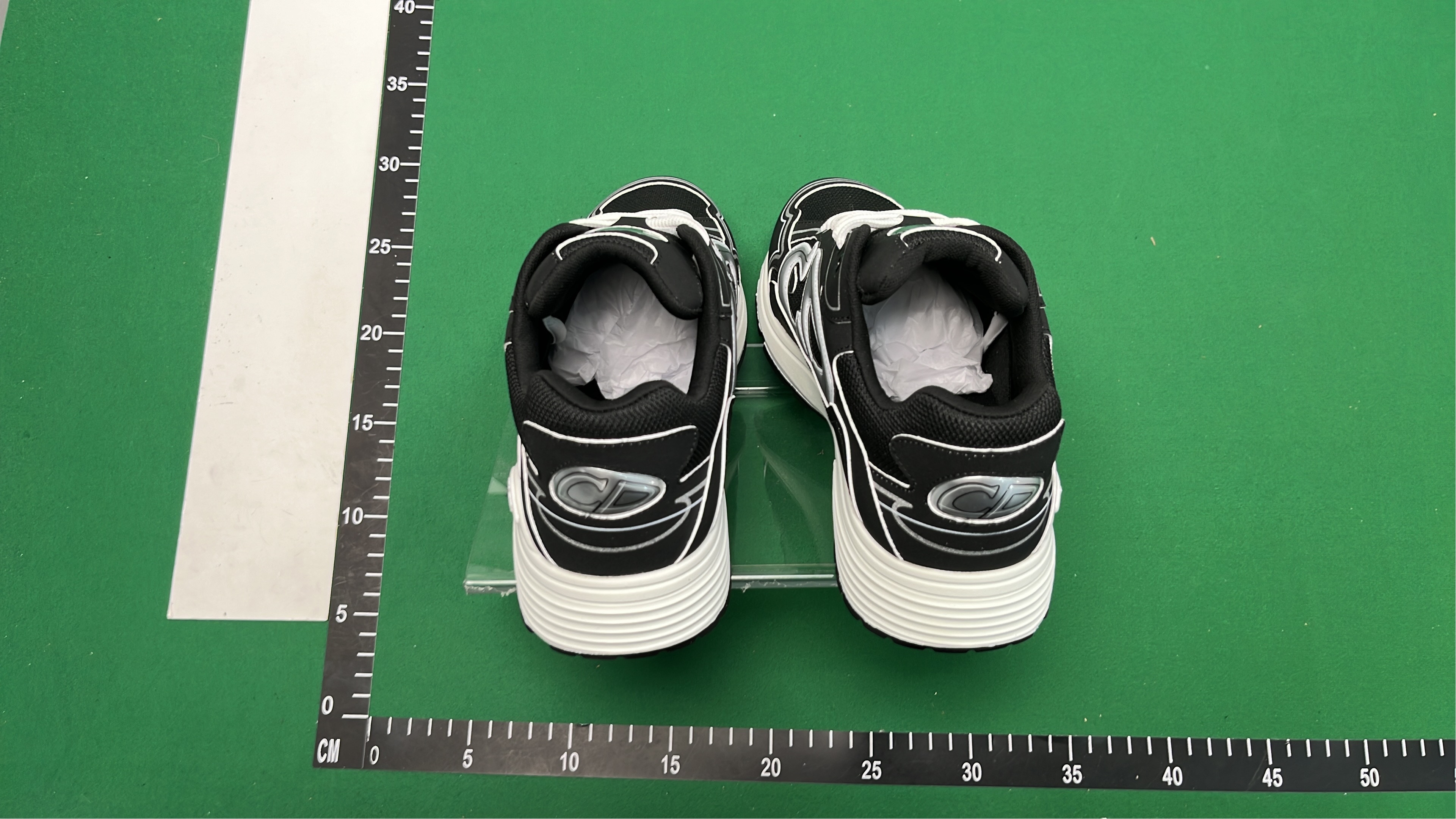 CD Brand Fashion Sneakers for Men and Women - Trendy Athletic Shoes