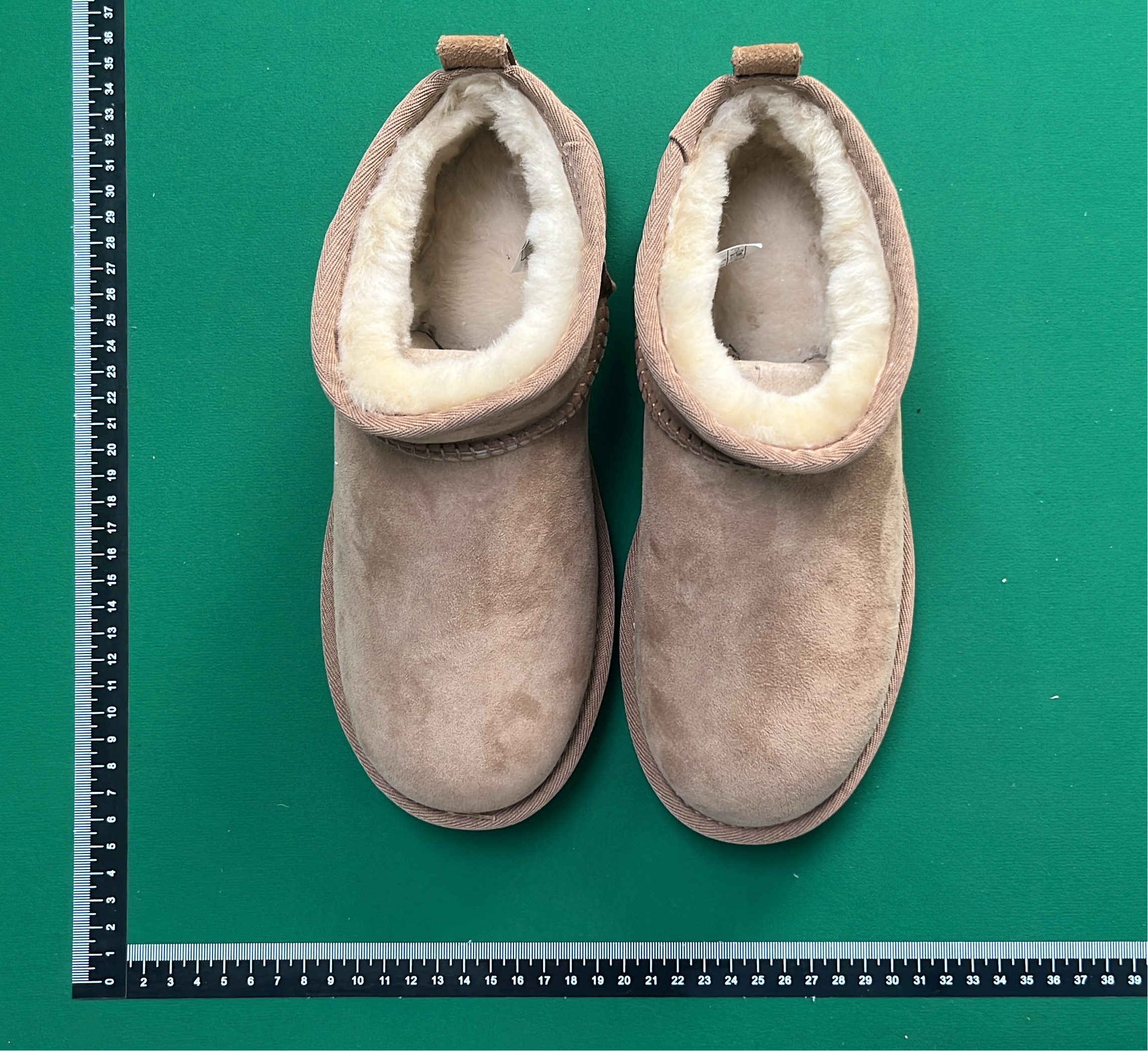 UGG Classic Mini Boots Women's Shearling Lined Winter Shoes
