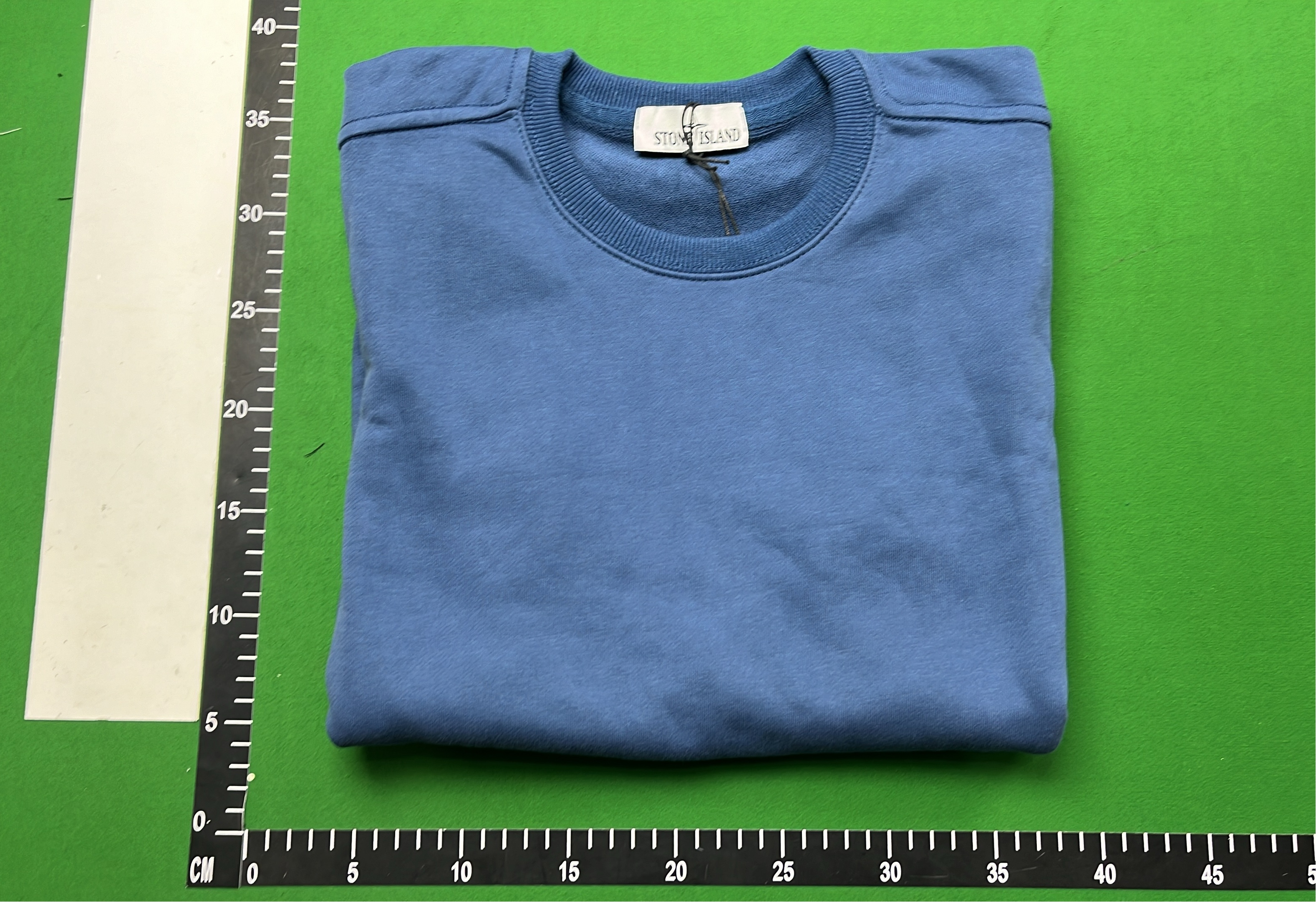 Colorful Hoodies Sweatshirts for Men and Women - Fashionable Casual Wear