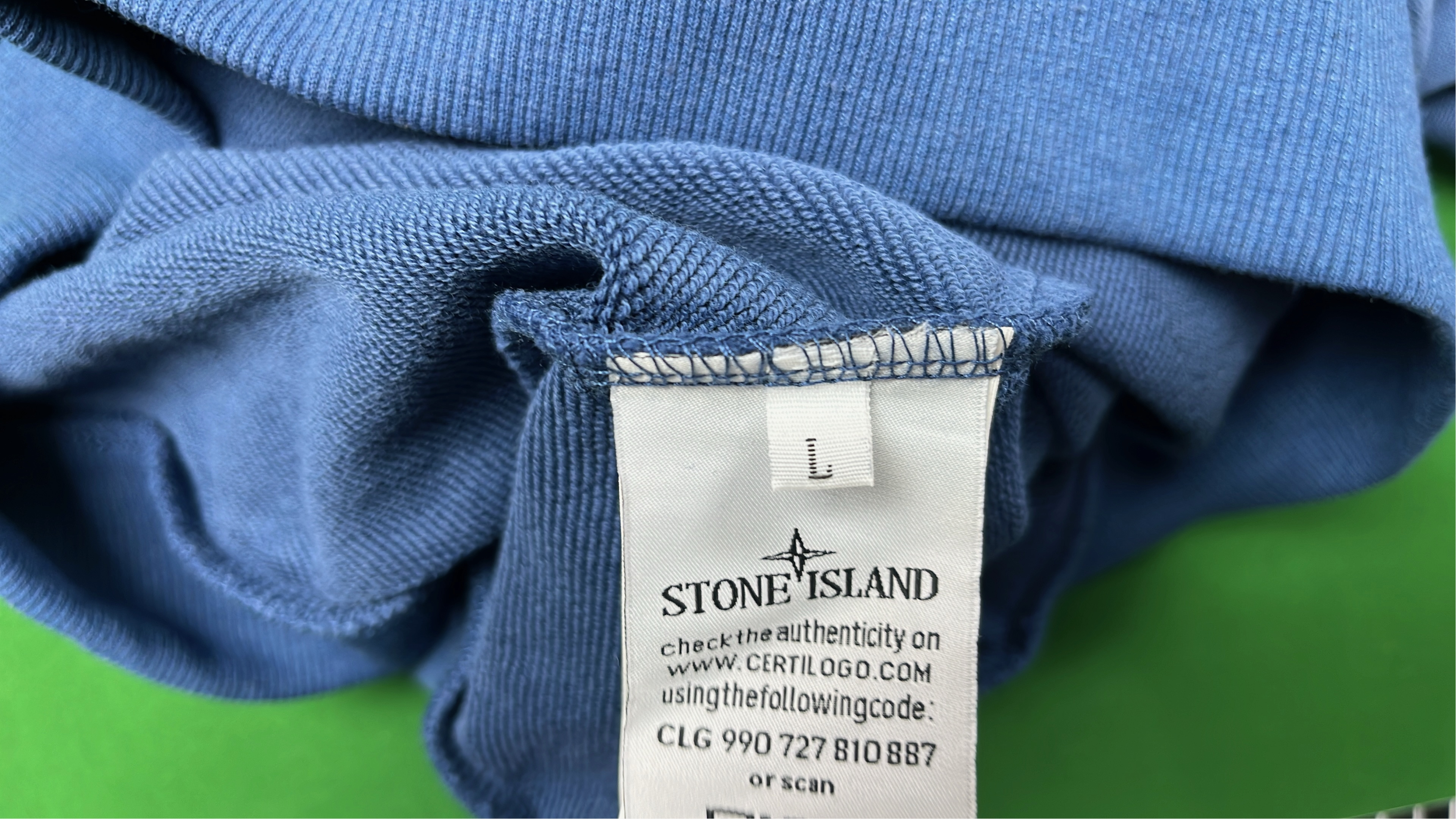 Colorful Hoodies Sweatshirts for Men and Women - Fashionable Casual Wear