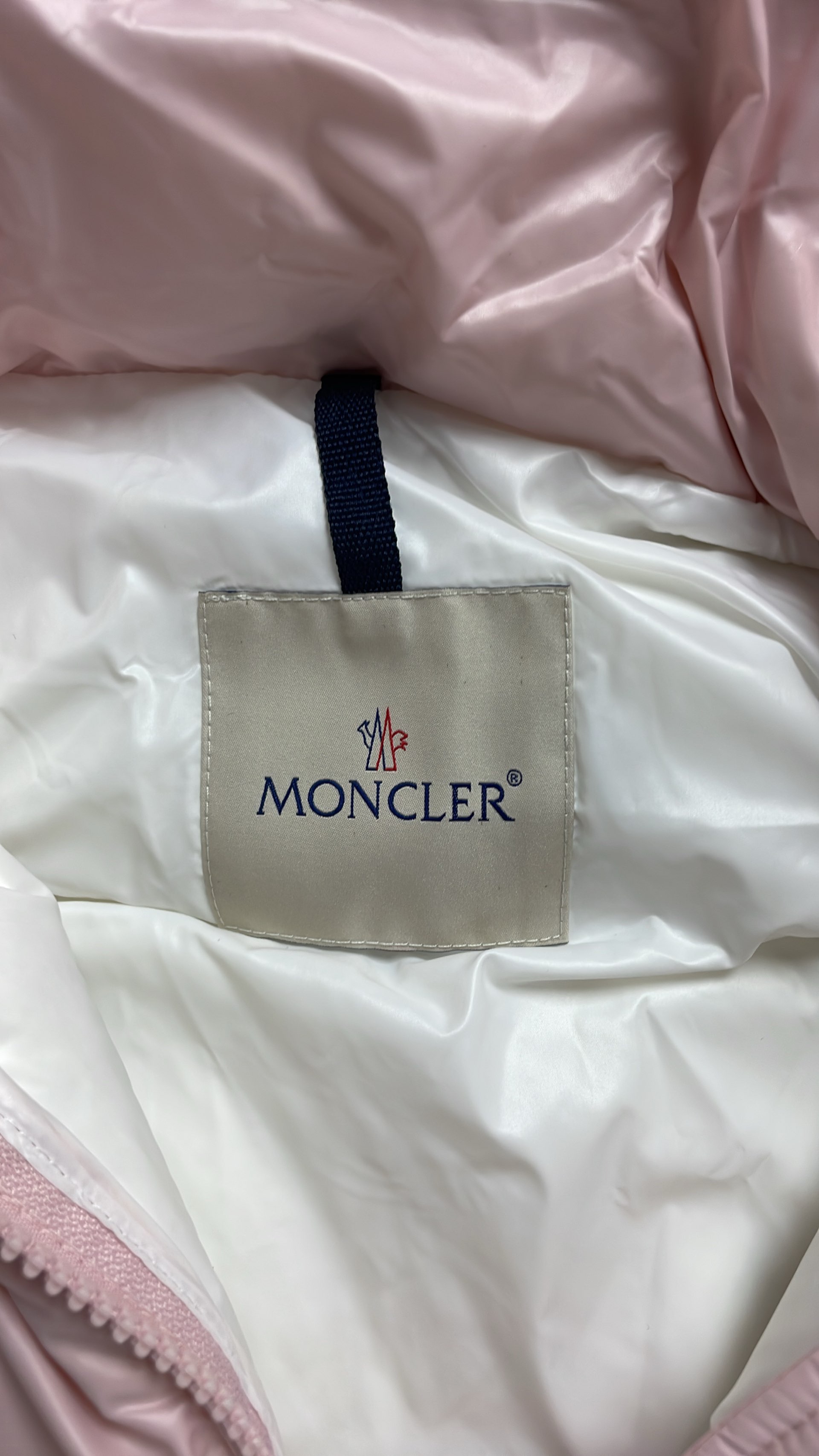 Moncler Puffer Jackets for Women