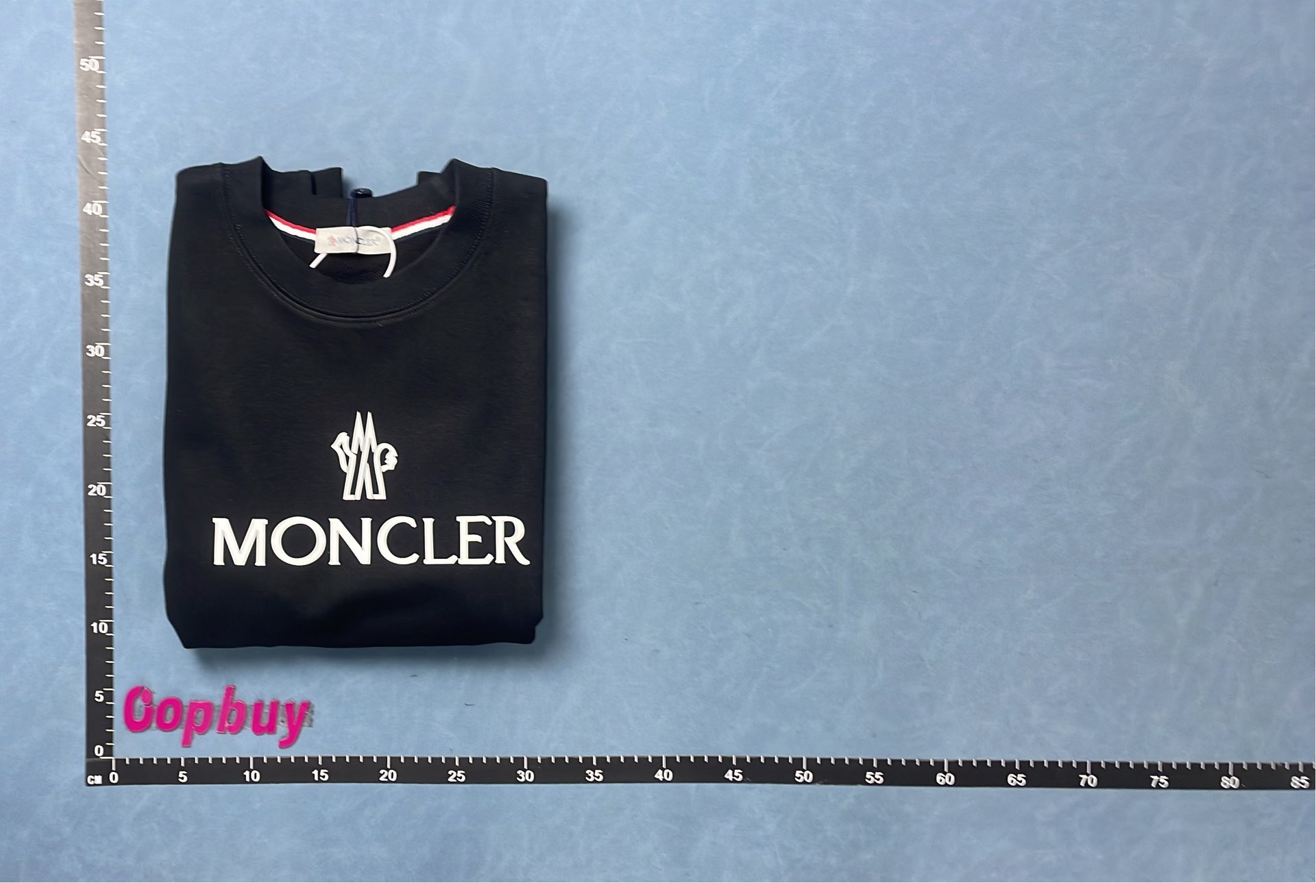 MONCLER Sweatshirt Collection - Stylish Comfort for Everyday Wear