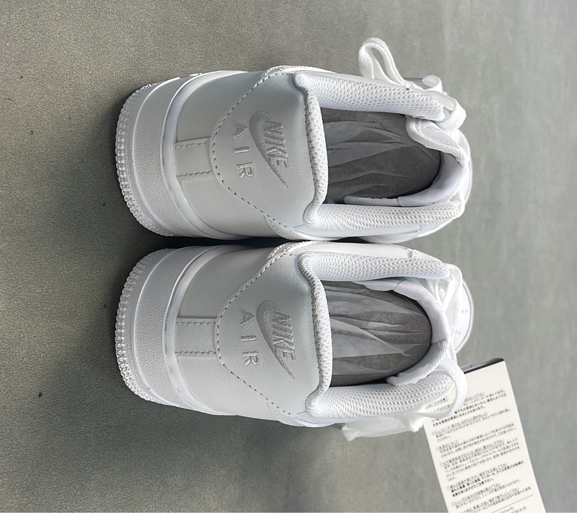 Nike Air Force 1 Low Supreme Collaboration Sneakers