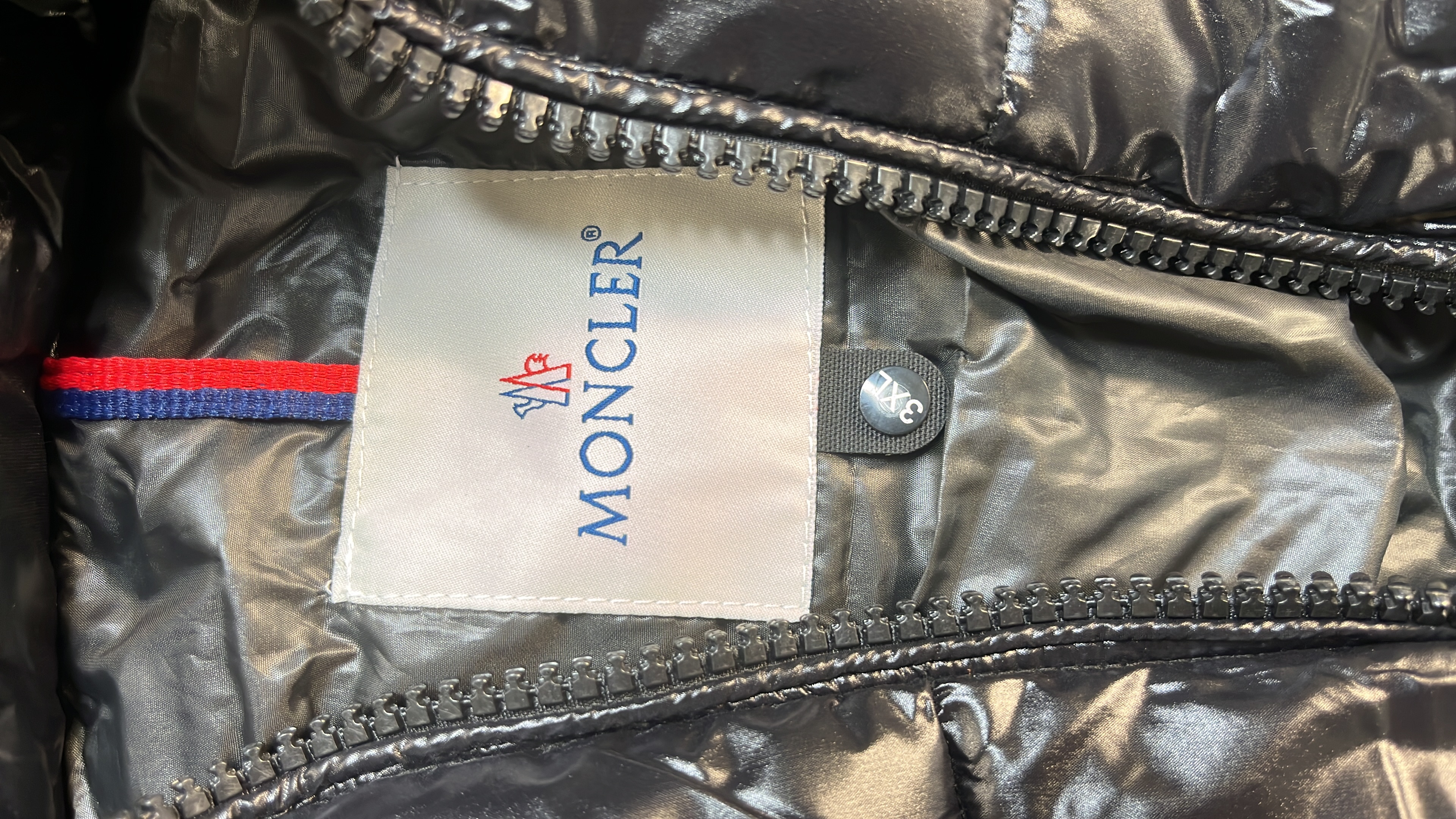 Moncler Puffer Jackets for Men Women