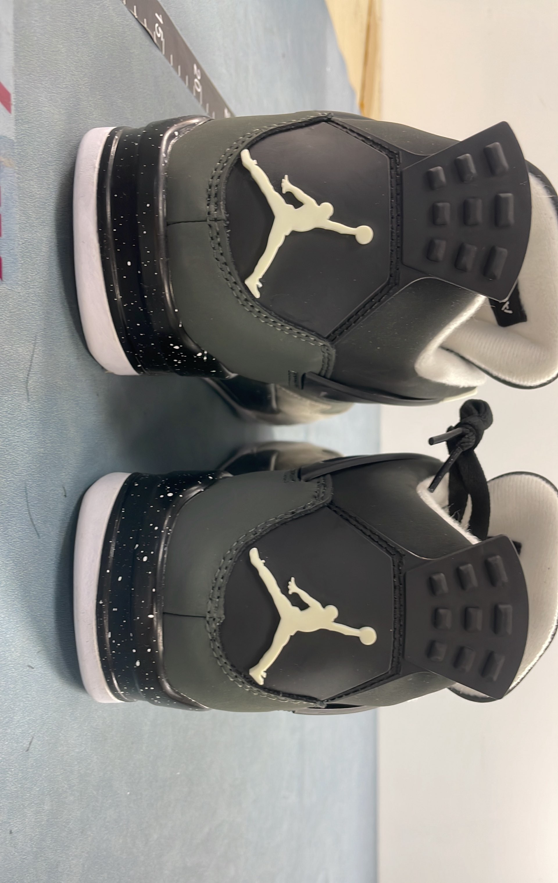 Air Jordan 4 Retro 'Oreo' Black Grey White Sneakers