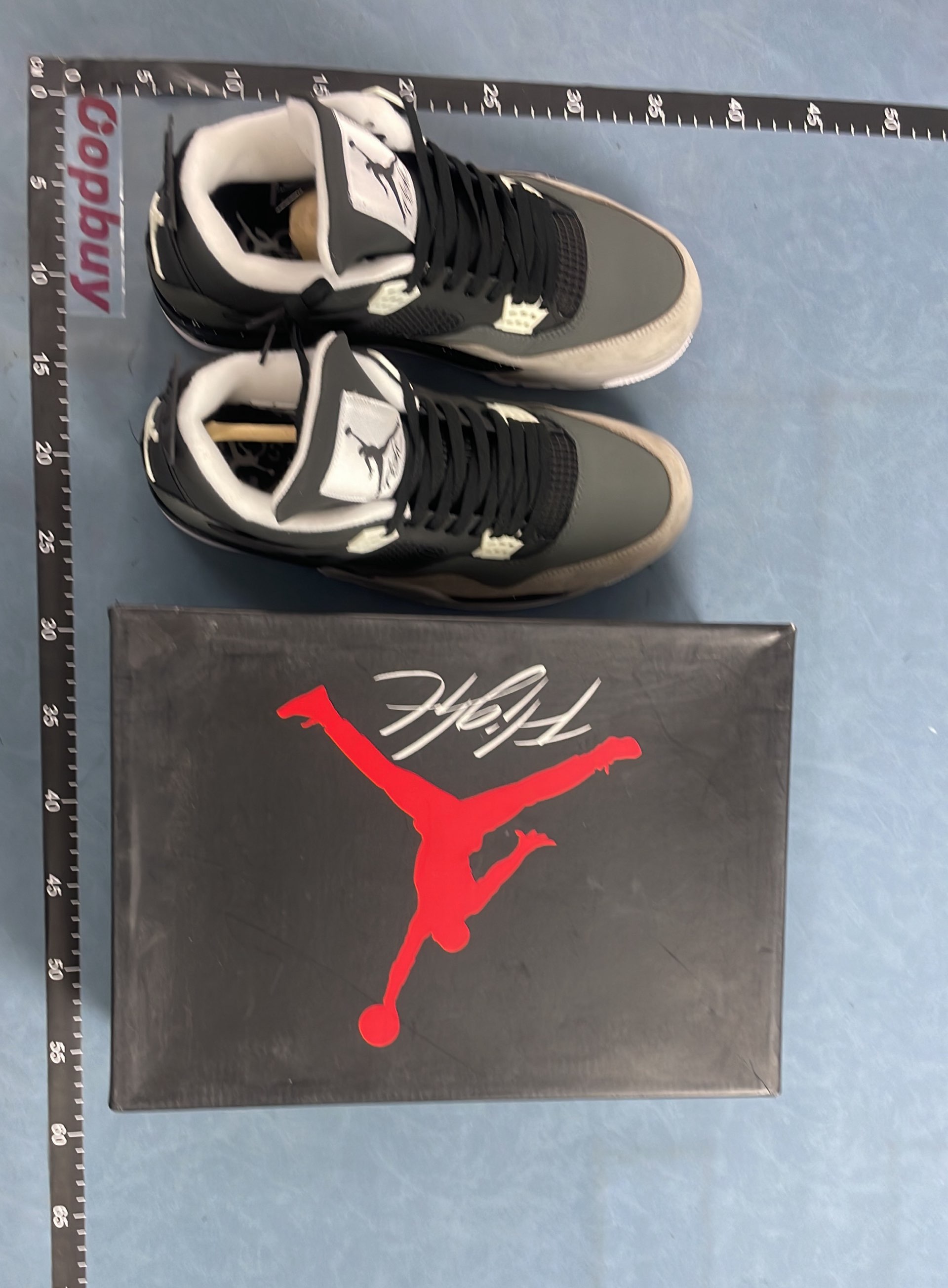 Air Jordan 4 Retro 'Oreo' Black Grey White Sneakers