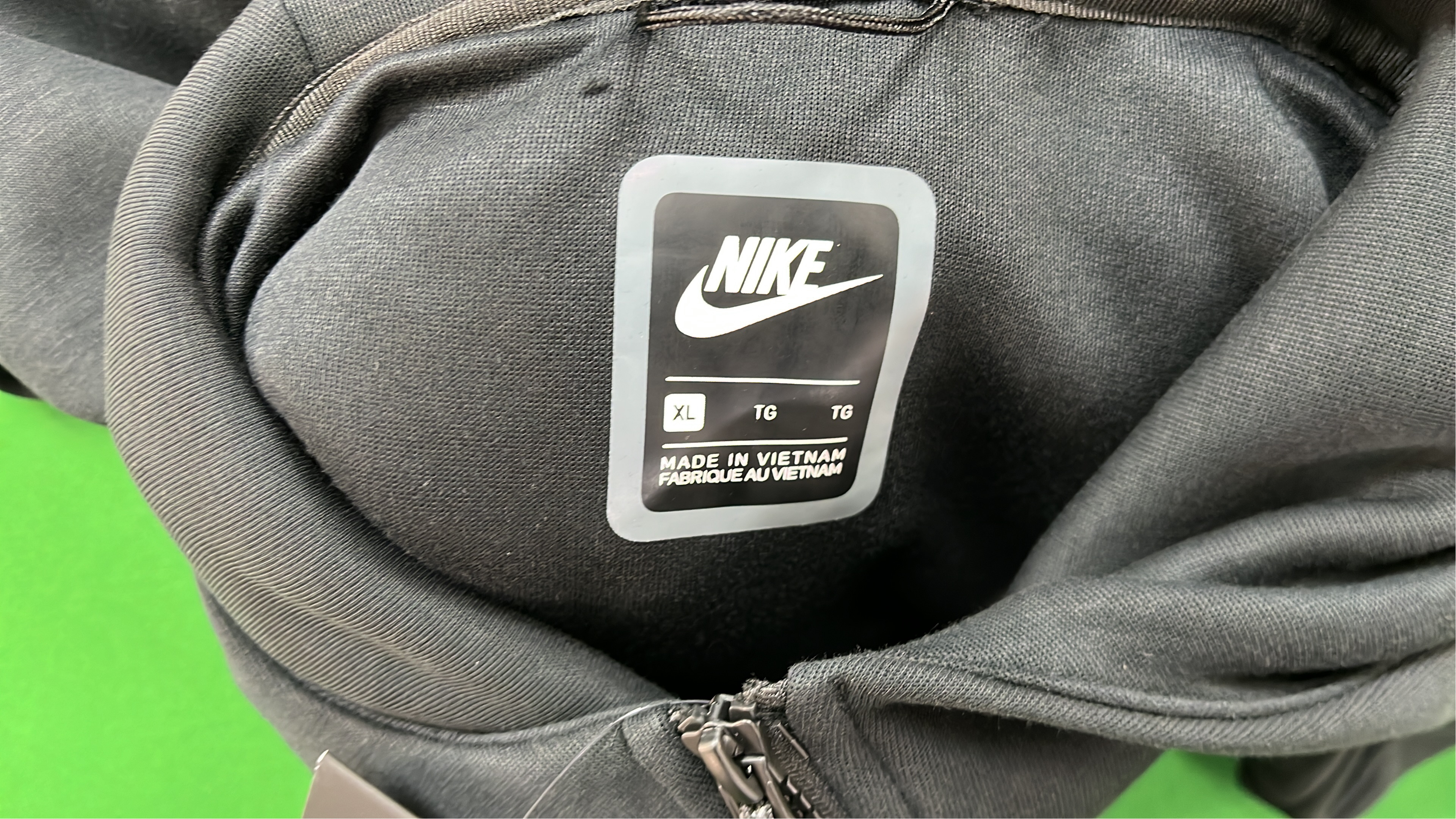 Nike Black Hoodie and Pants Set for Men