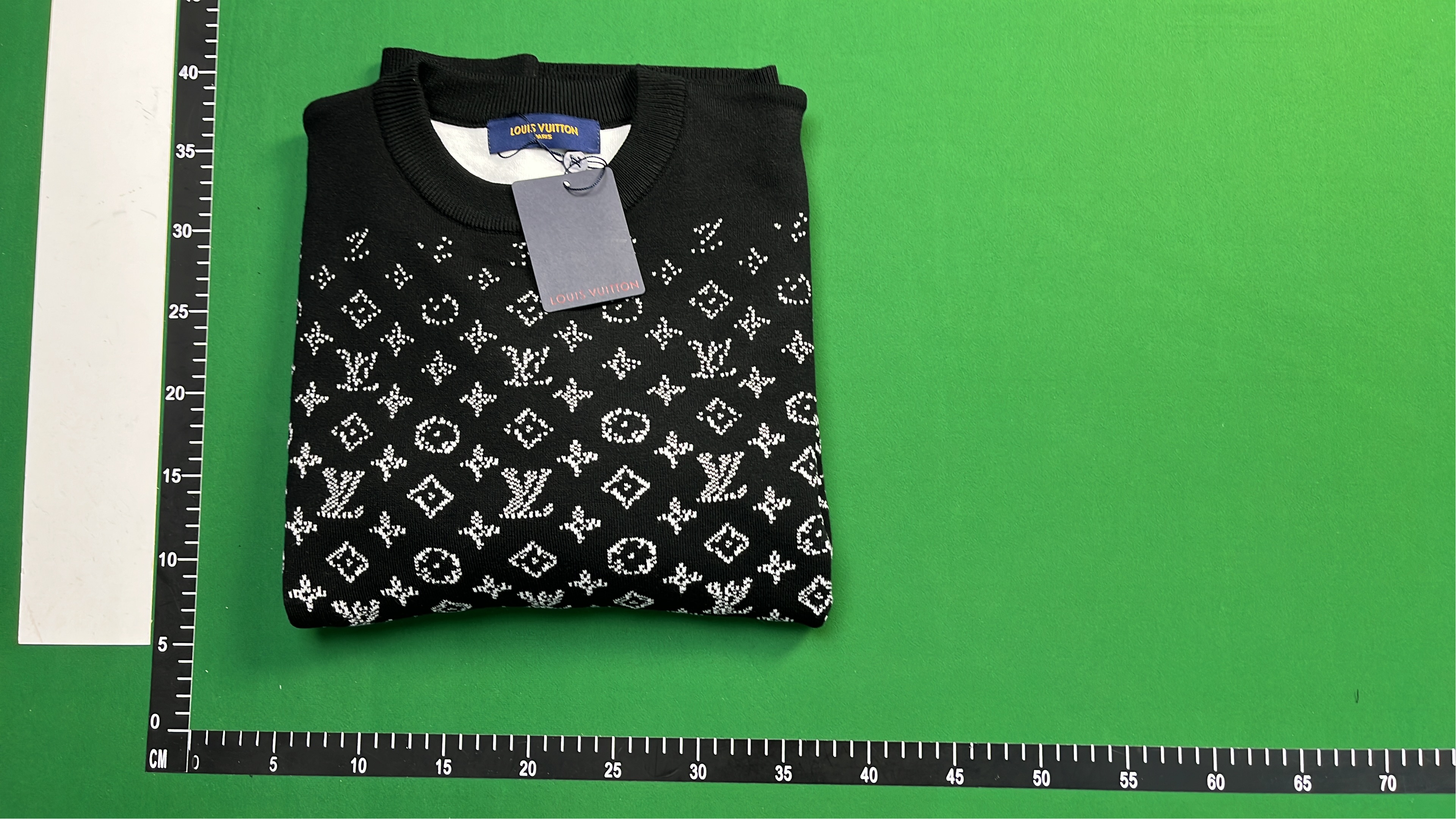 LV Monogram Pattern Knit Sweater Men's Fashion Winter Wear