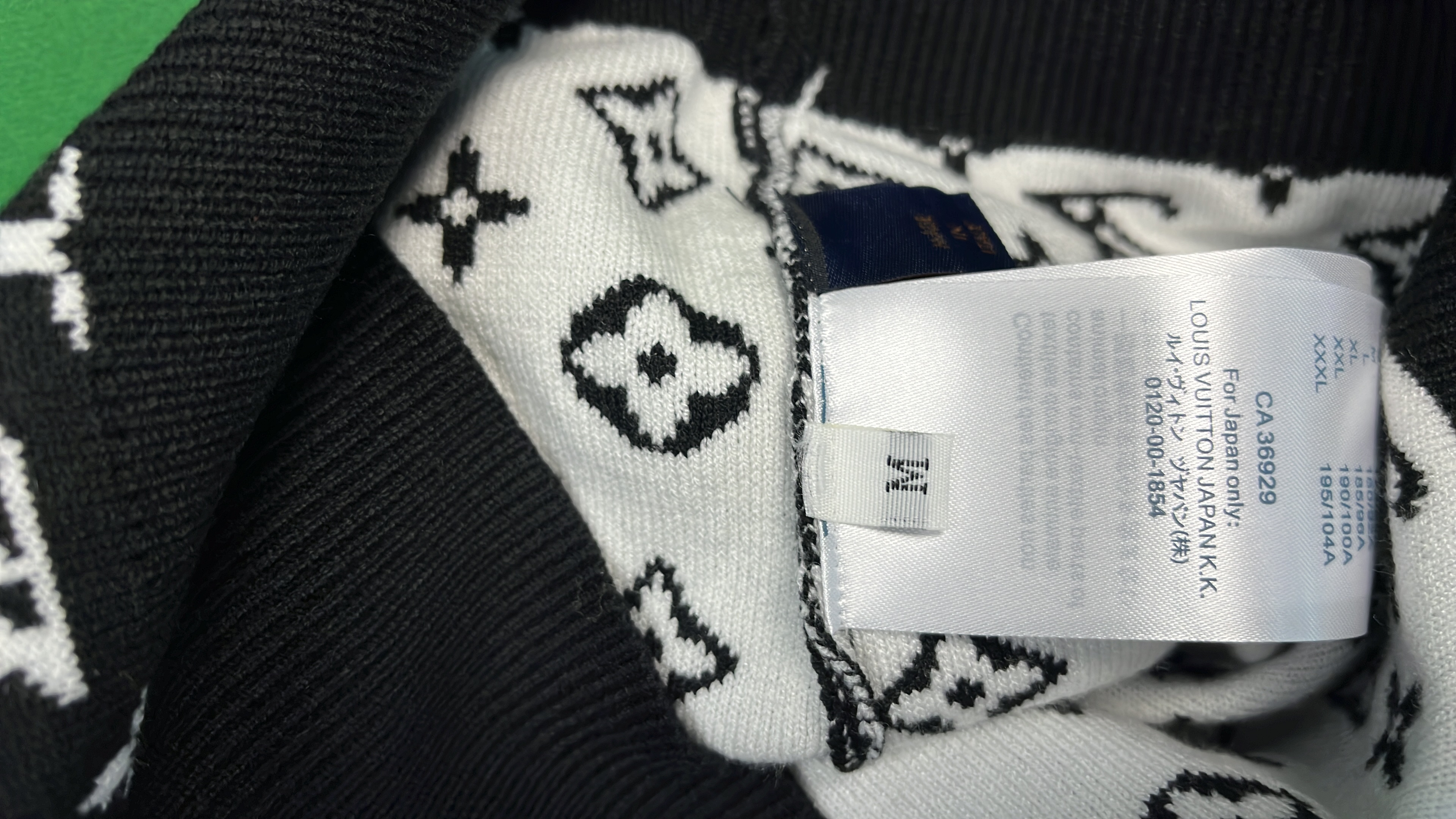 LV Monogram Pattern Knit Sweater Men's Fashion Winter Wear